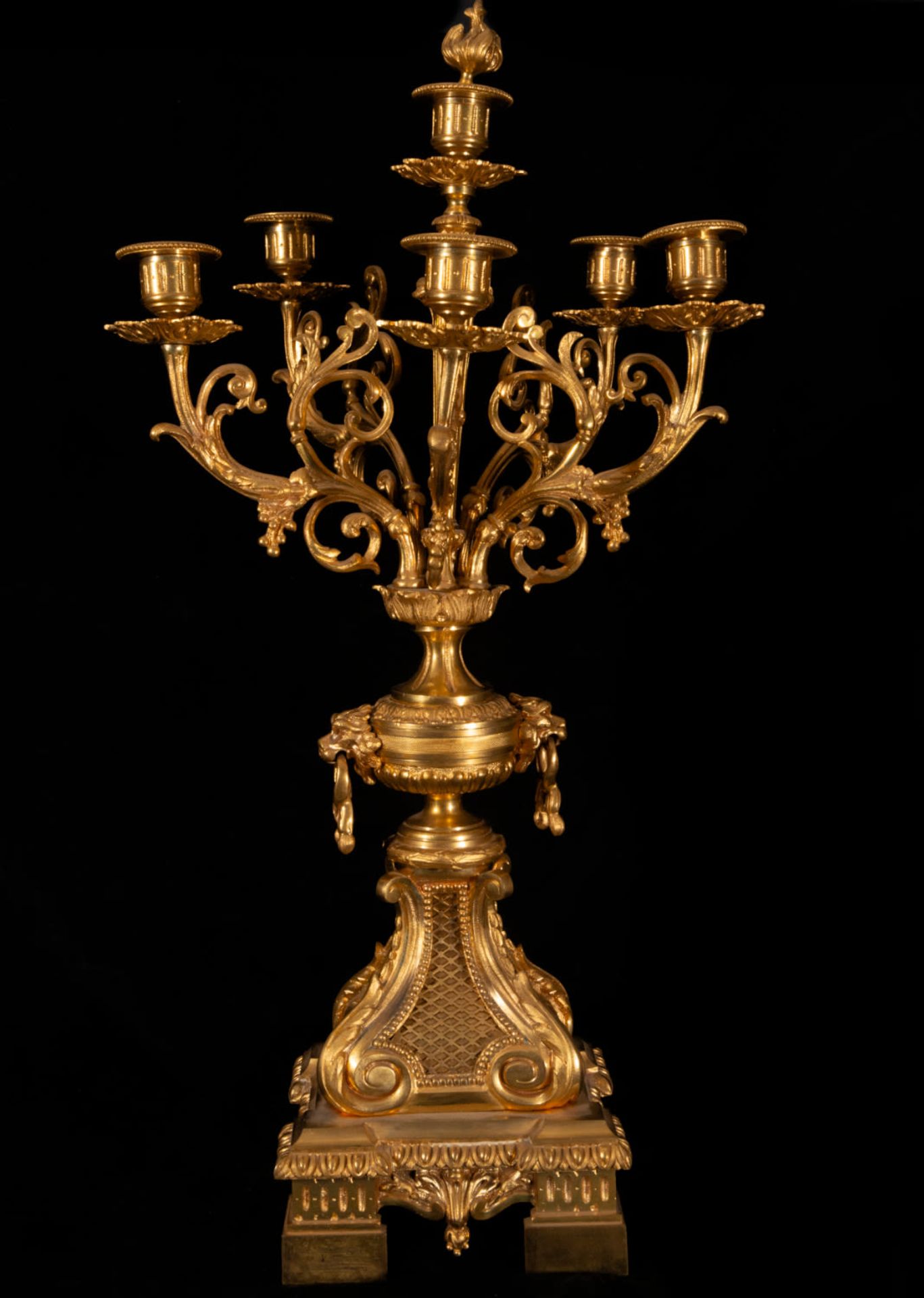 Elegant and Large French Garrison with Table Clock and Candlesticks in gilt bronze Napoleon III of t - Image 9 of 11
