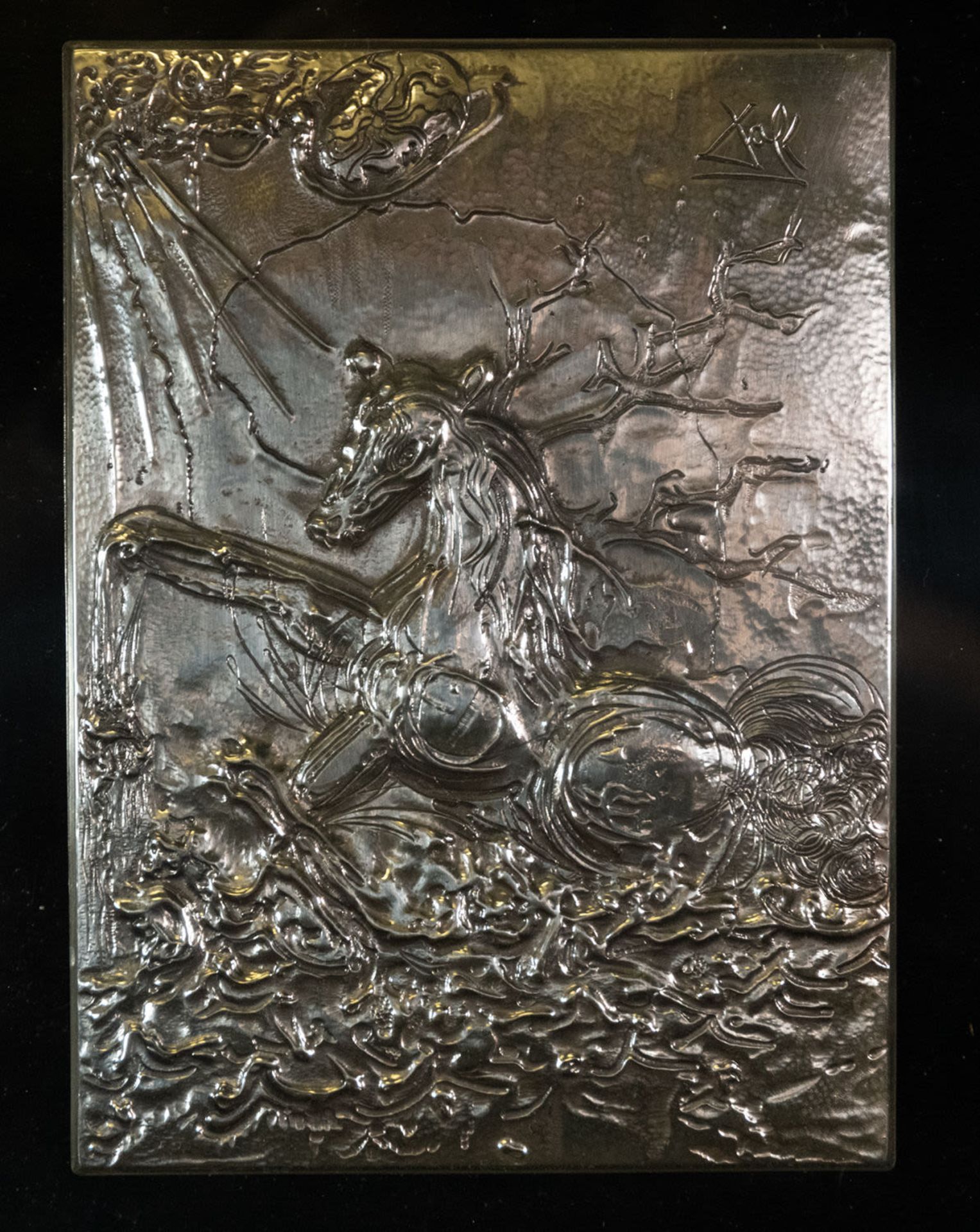 Dalí silver plate from the "Caballos Dalinianos" Series, numbered and serialized - Image 2 of 4