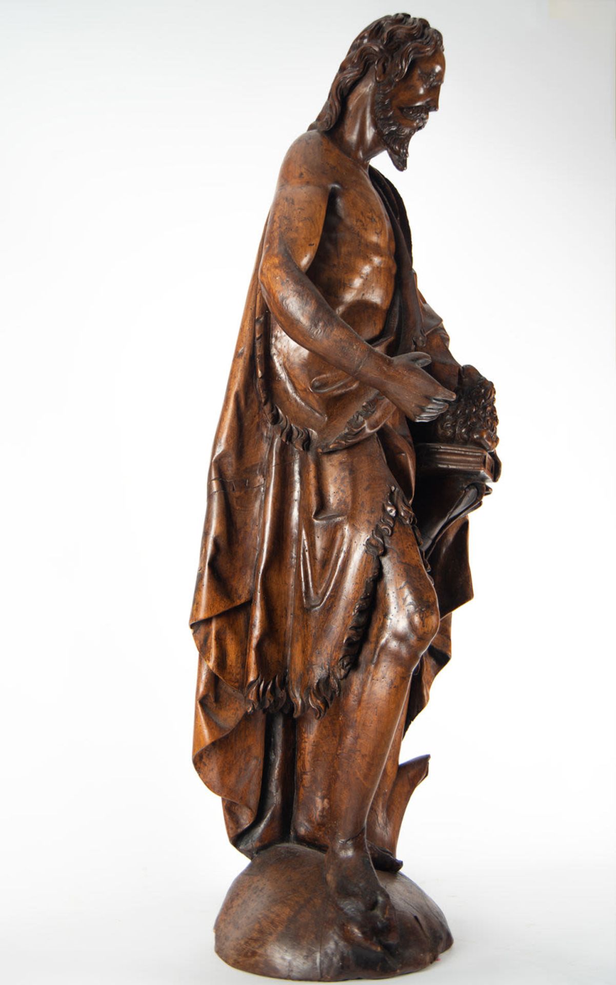 Exceptional carving of Saint John the Evangelist, school of Gil de Siloé (Burgos, 1493 - 1501) - Image 12 of 14