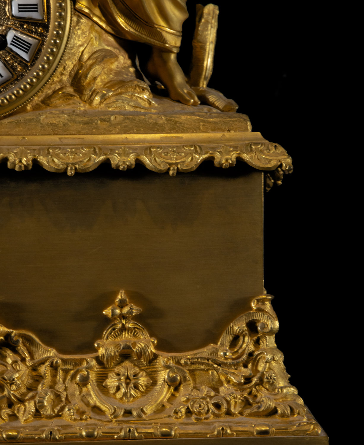 Elegant Charles X gilt bronze table clock, 19th century French - Image 2 of 9