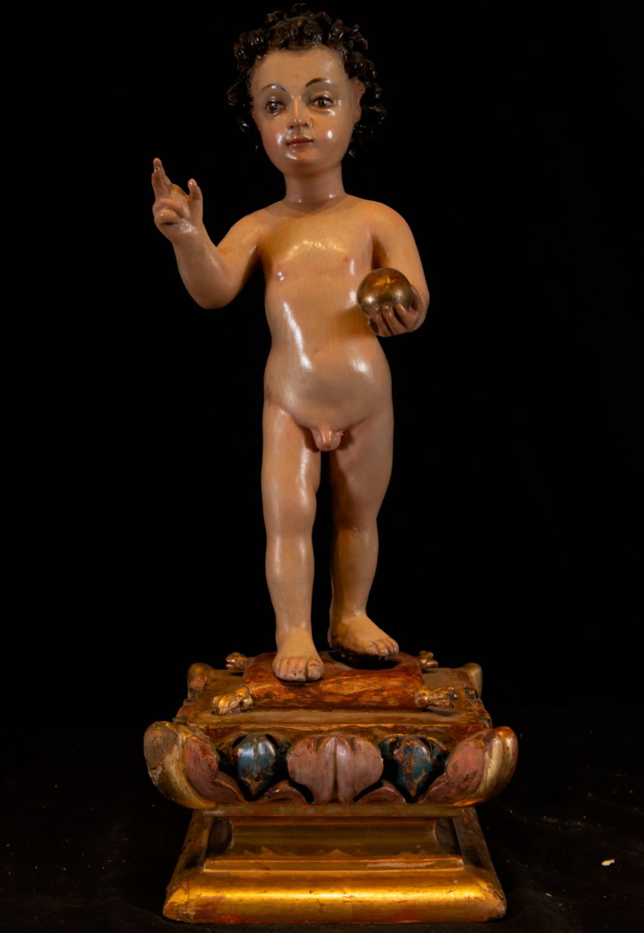 Baby Jesus in polychrome wood, Guatemala 19th century