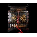 Exquisite Japanese Meiji tabletop cabinet in lacquered and gilded wood, 19th century
