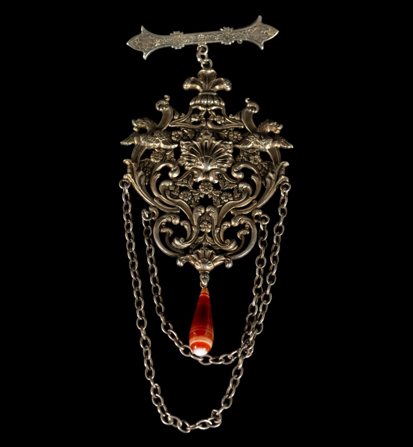 Elegant Large "Chatelain" type pectoral pendant in English Sterling silver for a Victorian gentleman