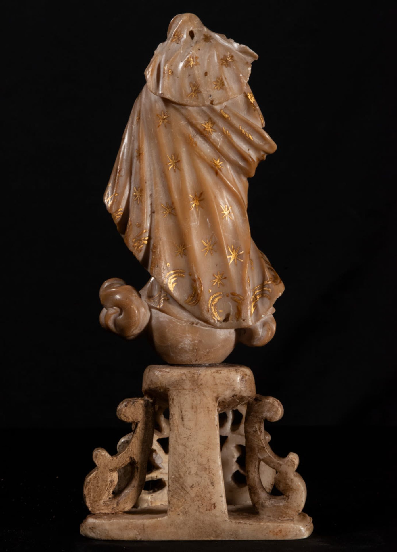 Beautiful Immaculate Virgin in Peruvian colonial Glory, Viceregal work of the 17th century - Image 7 of 7