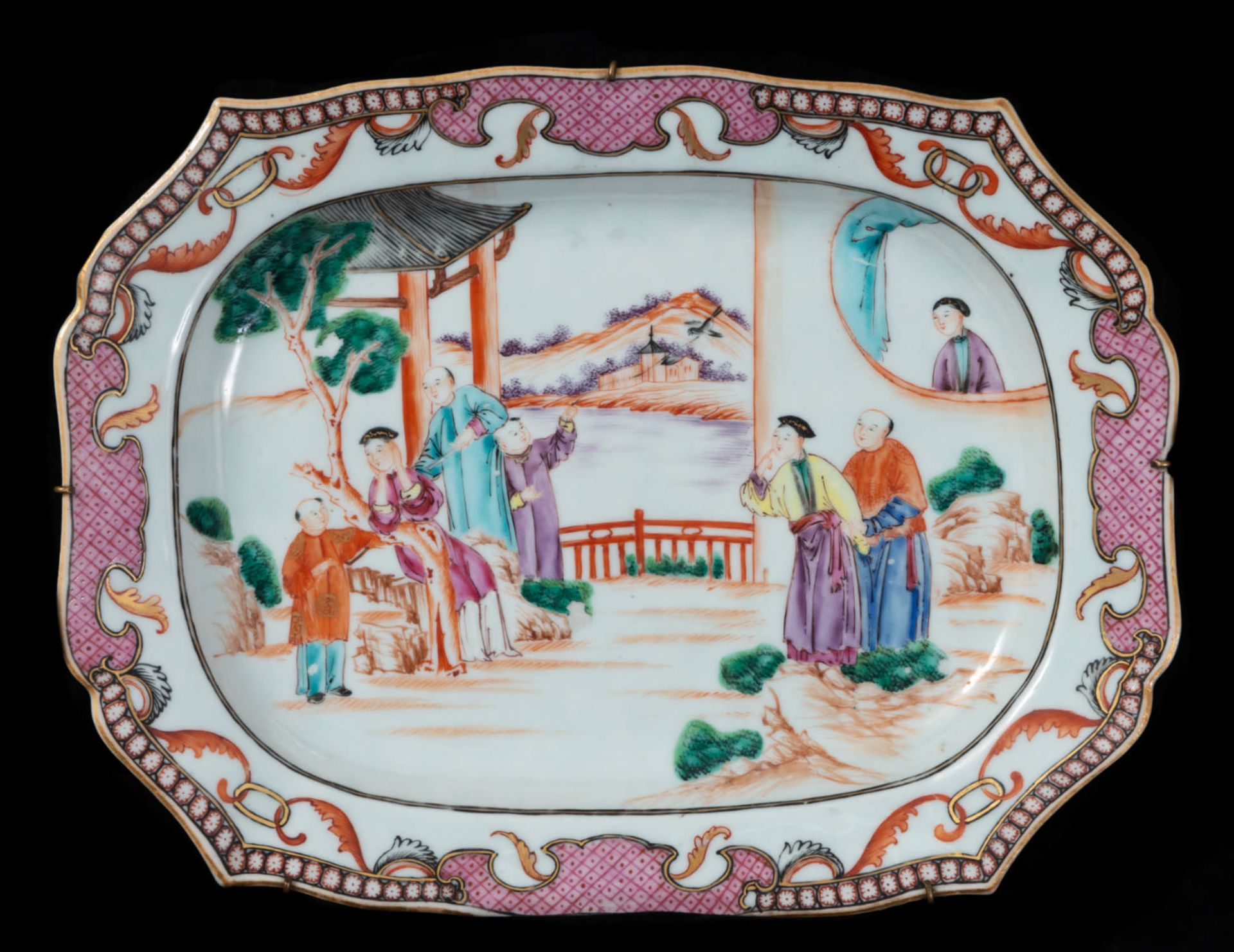 Tray with Chinese characters from the Rosa series, 18th century