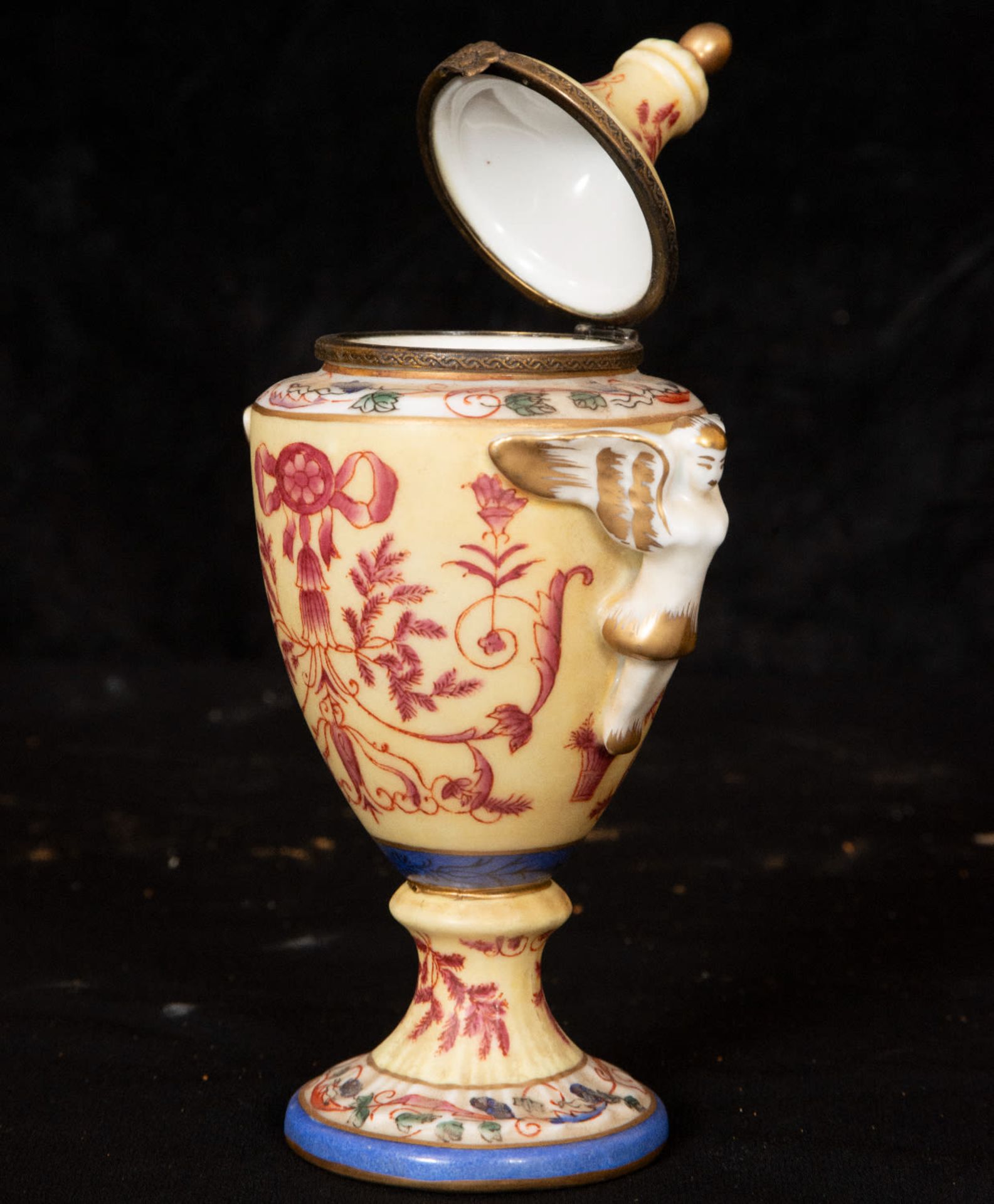 Pair of Fireplace Vases in German Meissen porcelain, late 19th century - Bild 4 aus 5