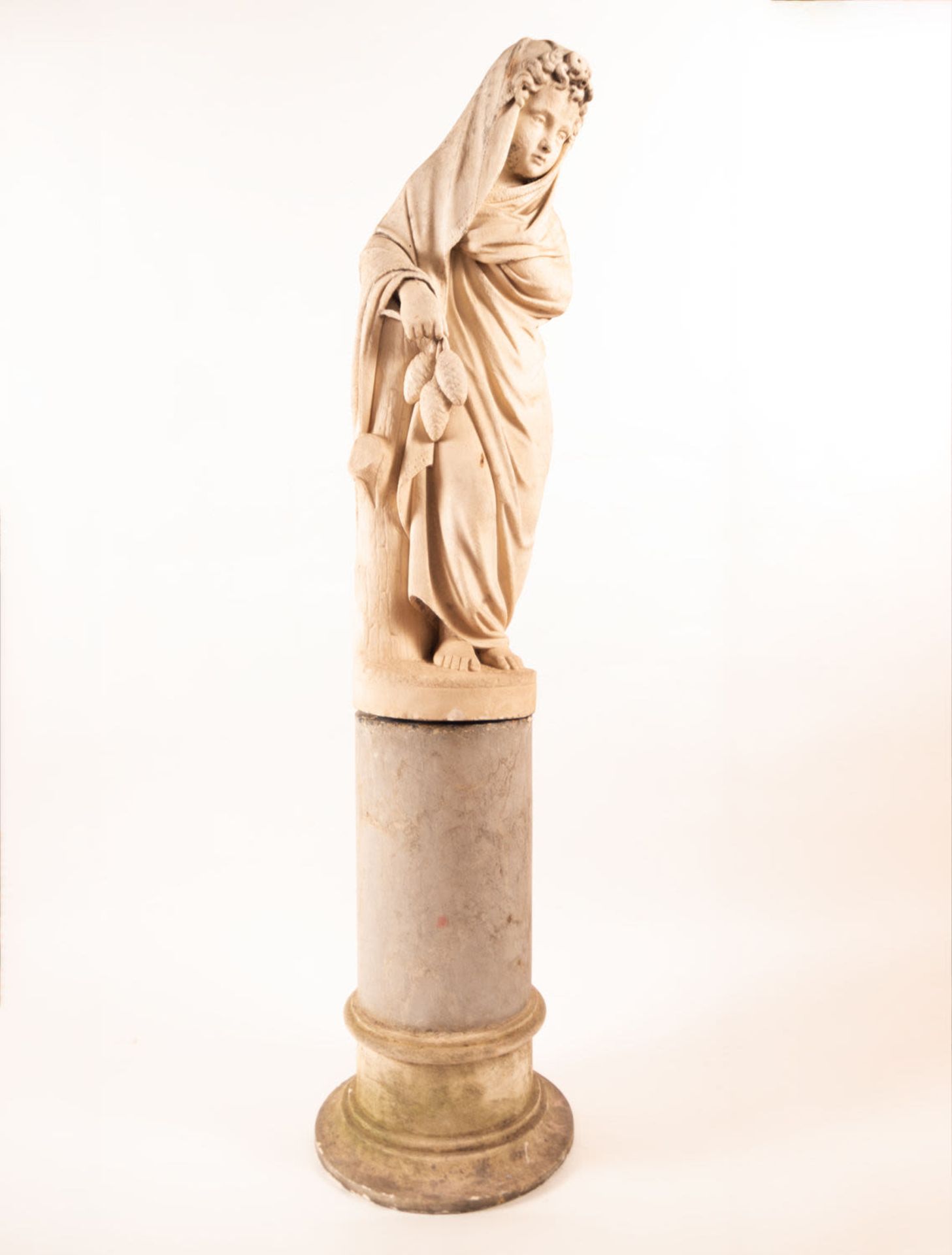 Marble figure of a Samaritan, France, 18th century - Bild 9 aus 12