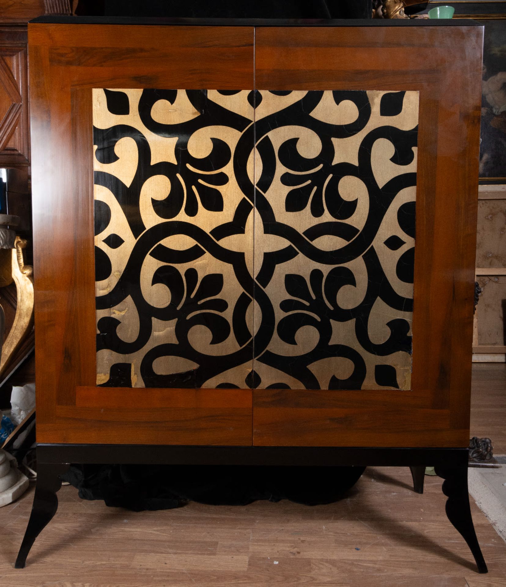 Important Bar Furniture in Rosewood marquetry and ebonized wood in the style of Carlo Bugatti, Itali