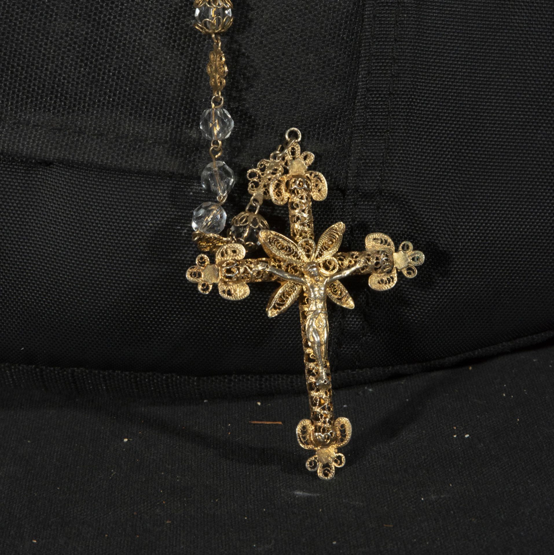 Italian rosary in gold-plated silver filigree and rock crystal, 19th century - Bild 2 aus 3