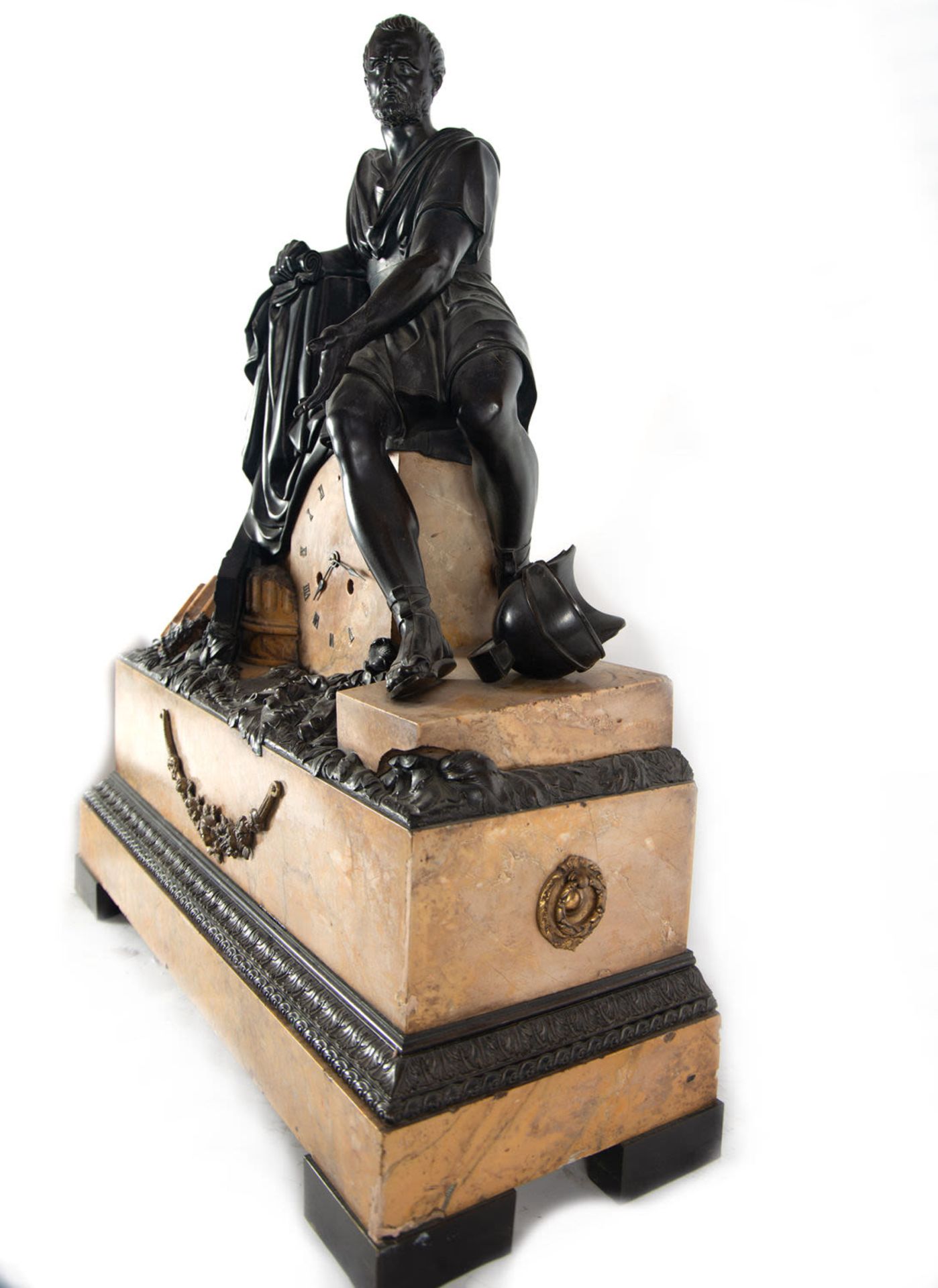 Empire style clock in patinated bronze and Aleppo marble depicting a Roman officer, 19th century - Bild 7 aus 10