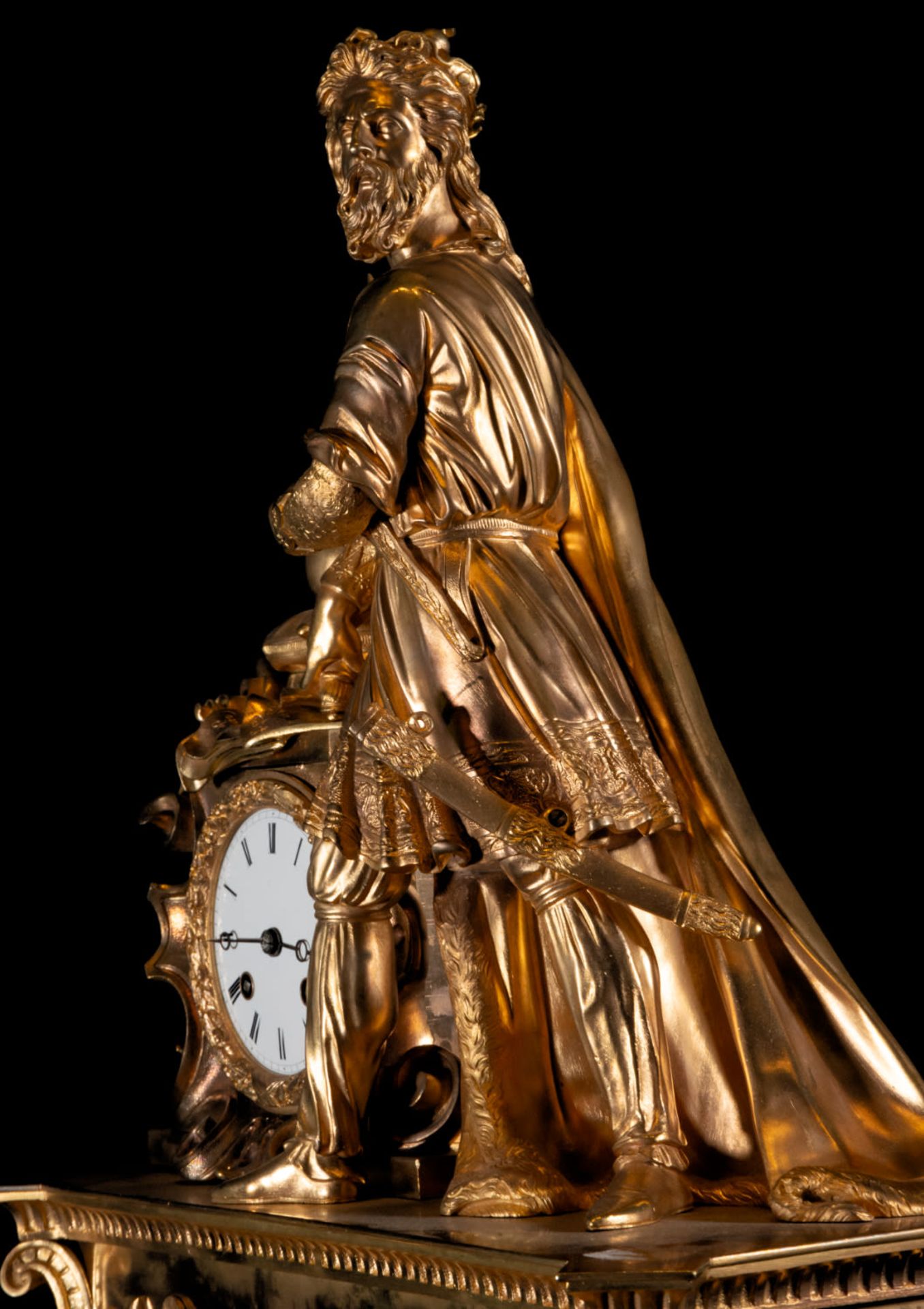 Large and elegant Charles X gilt bronze table clock, 19th century French - Bild 5 aus 10