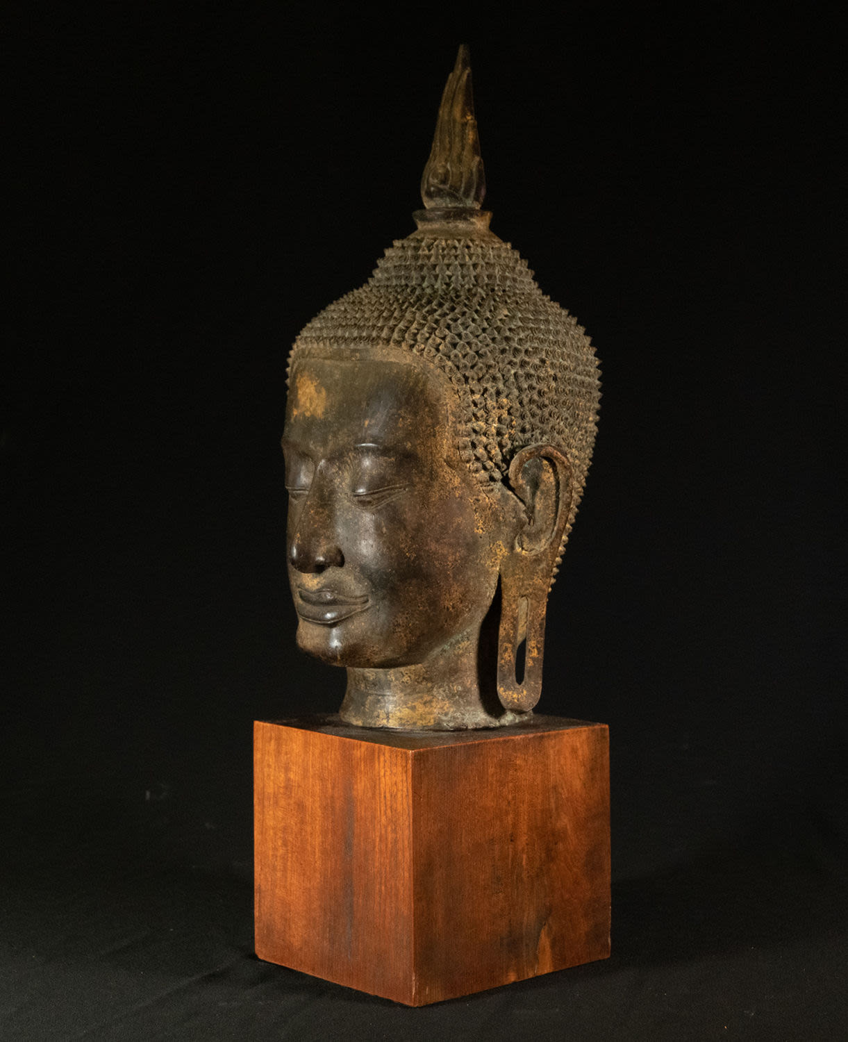 Large Gilt Bronze Buddha Head, Cambodia, 17th century - Image 3 of 4