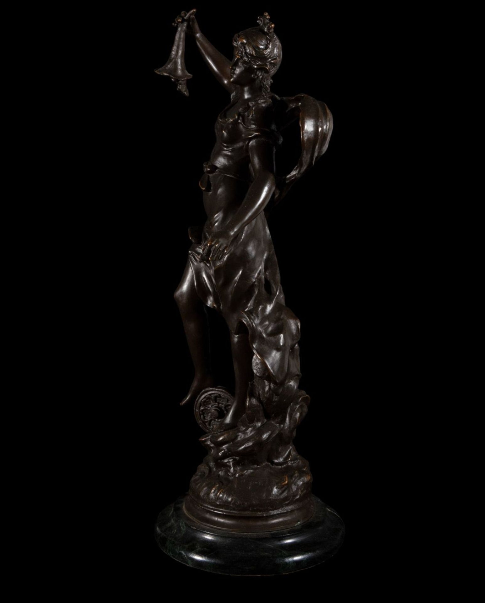 Goddess of Fortune, Italian Romanticist school of the 19th century, in patinated bronze - Image 3 of 5