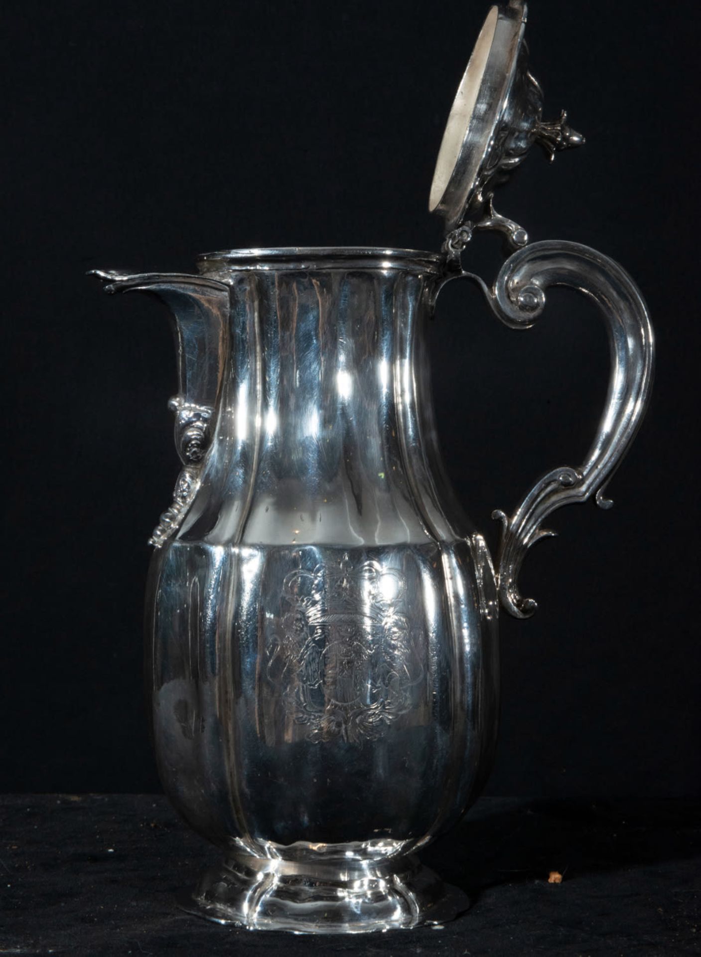 Important solid silver jug ​​with noble shield from the 18th century, Madrid, Carlos III period - Bild 2 aus 3