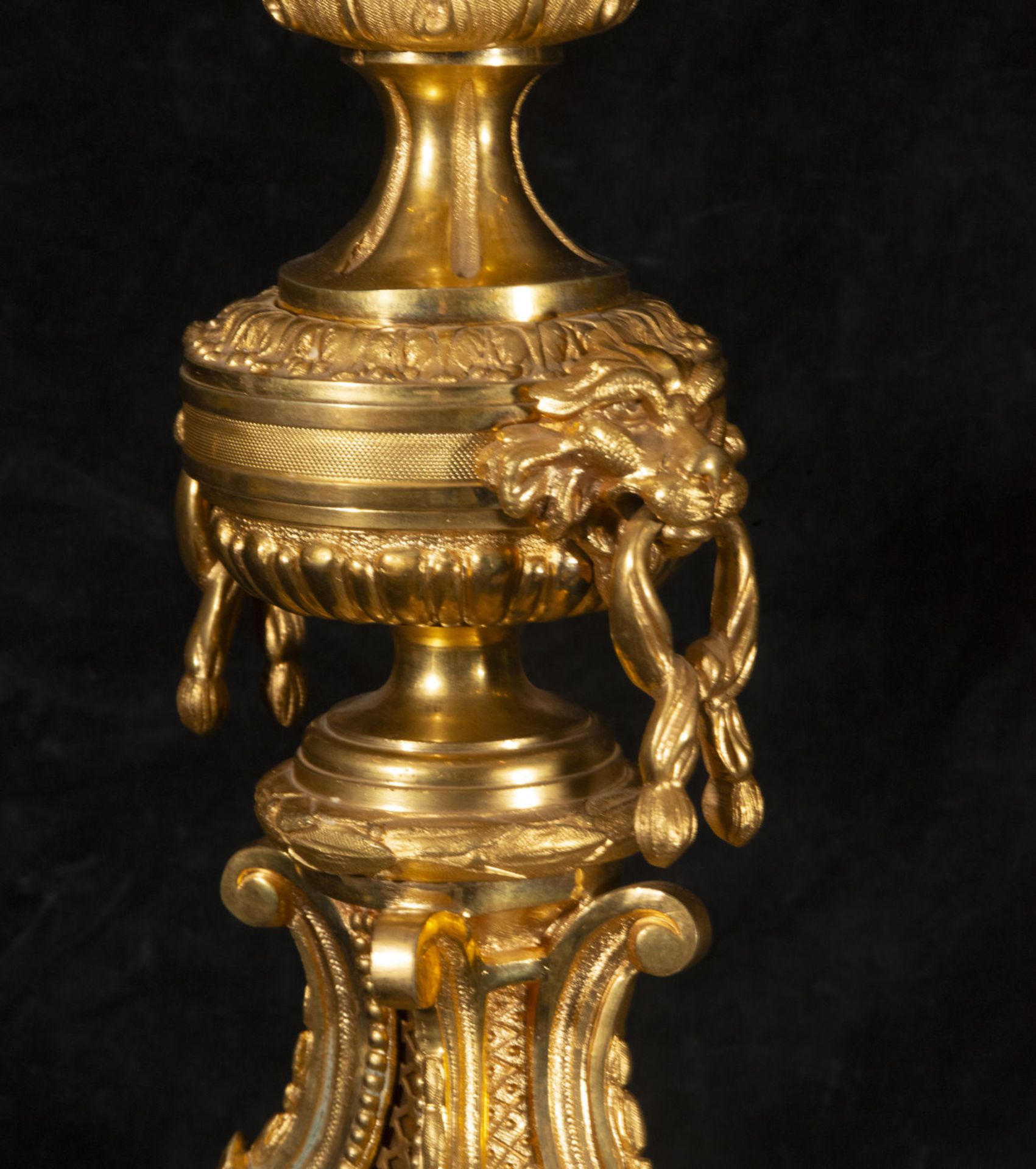 Elegant and Large French Garrison with Table Clock and Candlesticks in gilt bronze Napoleon III of t - Image 11 of 11