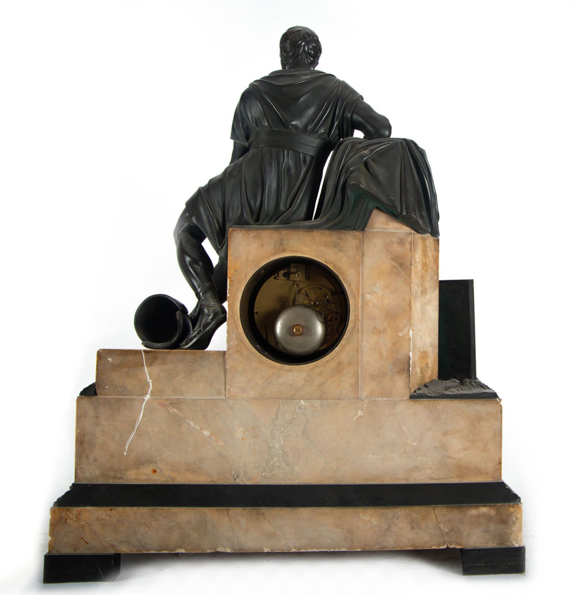 Empire style clock in patinated bronze and Aleppo marble depicting a Roman officer, 19th century - Bild 10 aus 10