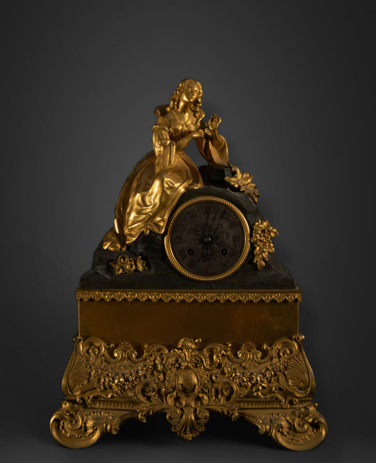 Large French table clock with Juliet, Charles X period, France