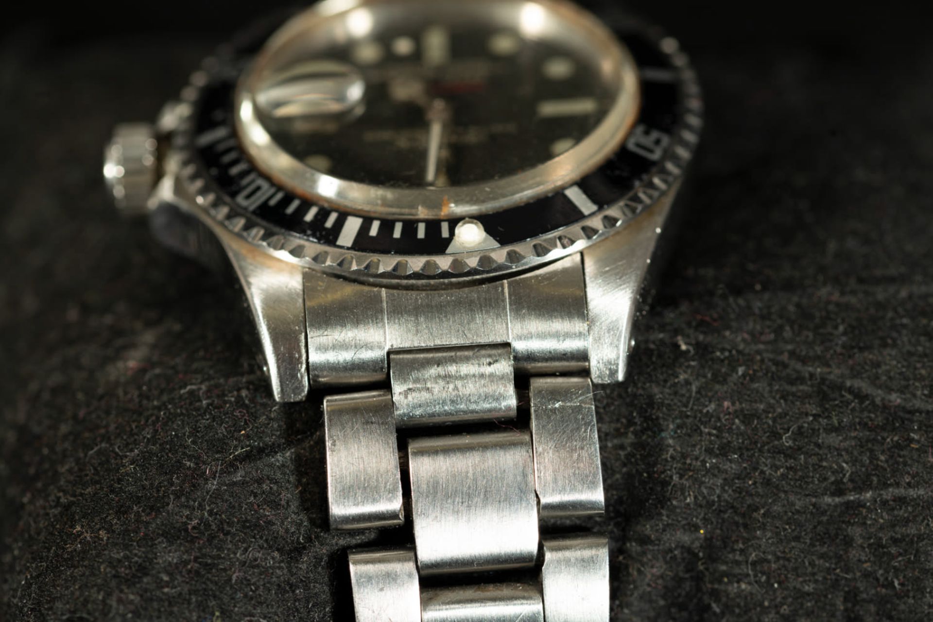 Very rare Rolex Submariner Big Red Vintage model 1680, year 1969, in steel - Image 7 of 10