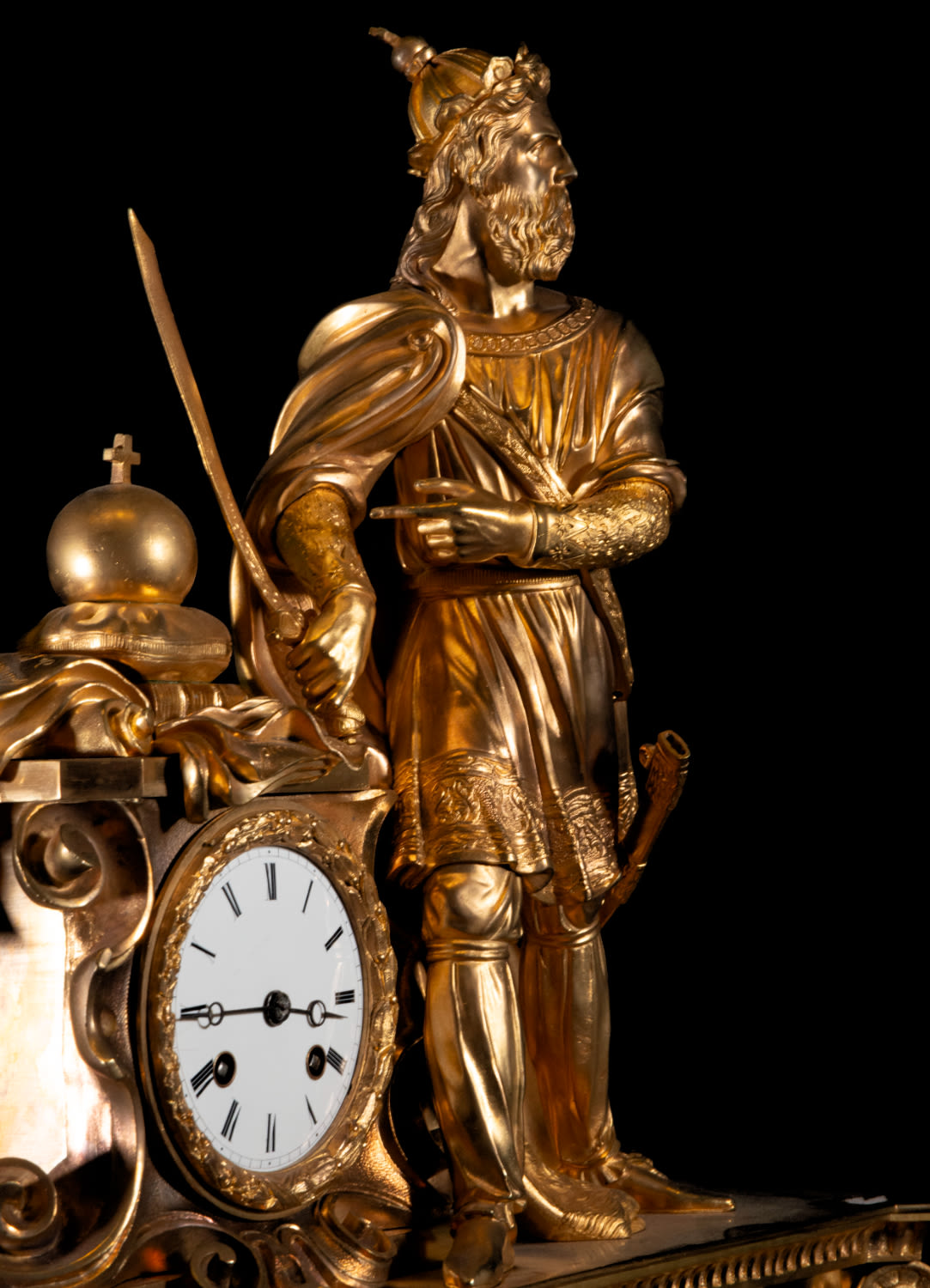 Large and elegant Charles X gilt bronze table clock, 19th century French - Image 9 of 10