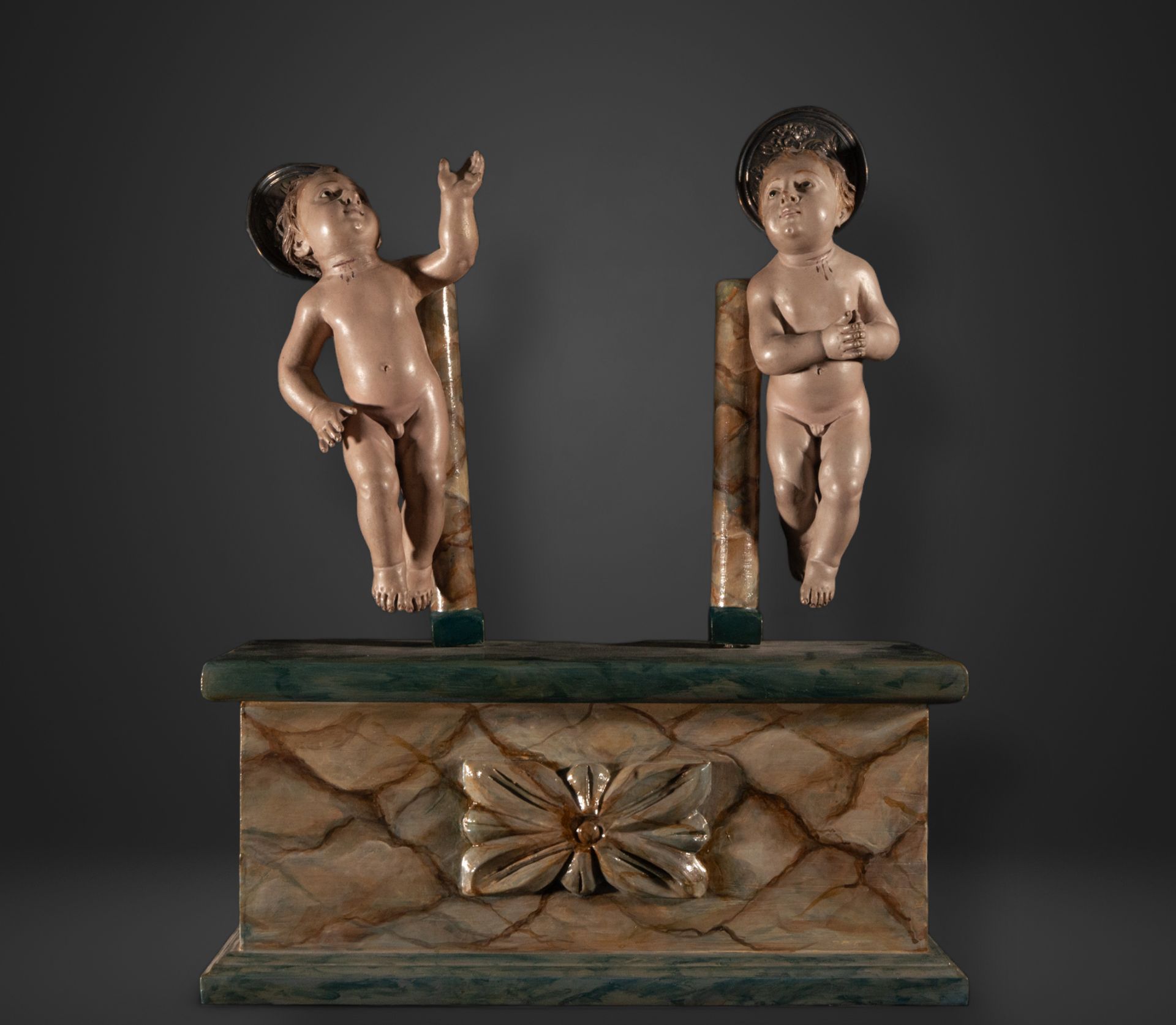 Pair of Neapolitan Holy Children with silver crowns, 18th century, Italy, Naples