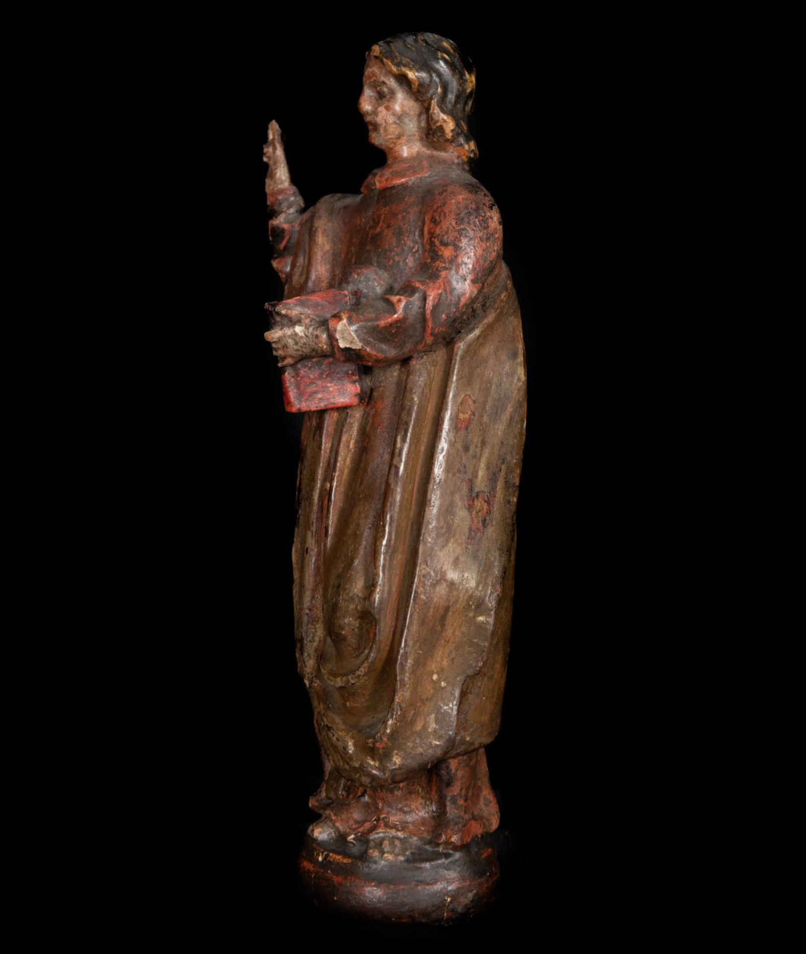 Wooden carving of Saint John the Evangelist, 17th century - Image 3 of 5