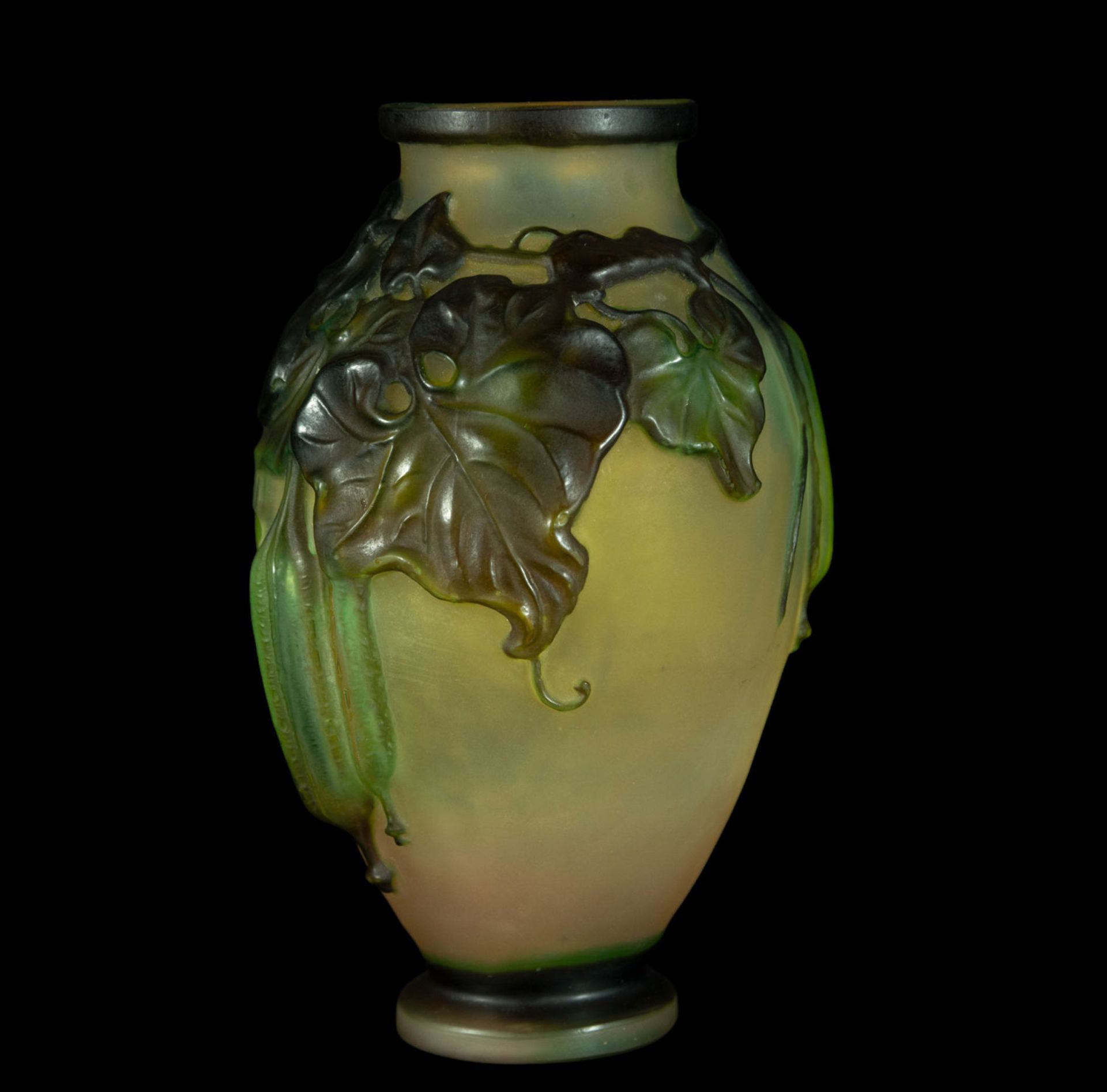 Exquisite Art Nouveau Gallé vase in blown glass and polychrome vitreous paste, 1900s - 1920s - Bild 2 aus 5