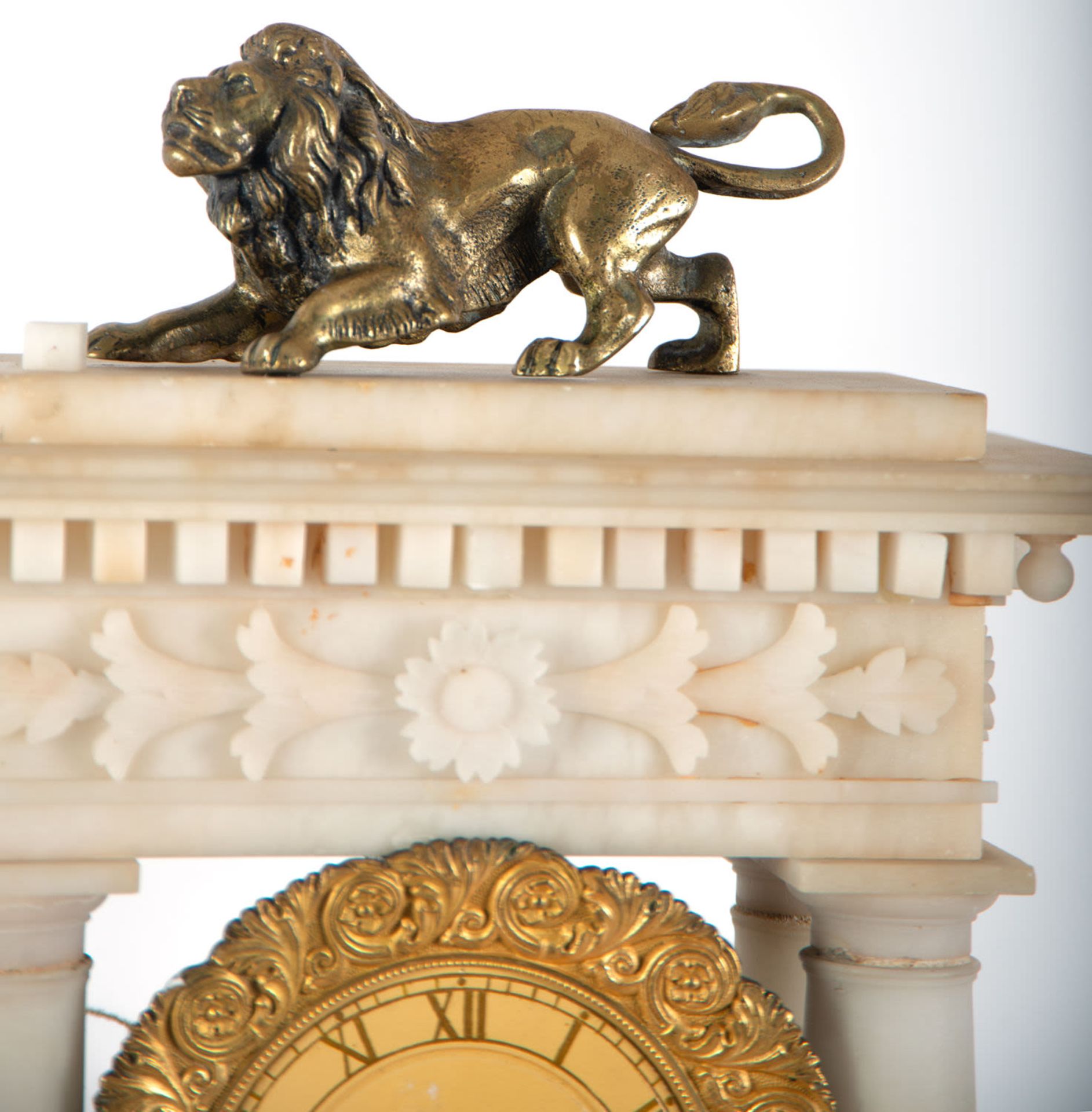 Empire style porch clock in gilt bronze and marble. XIX century - Image 2 of 5