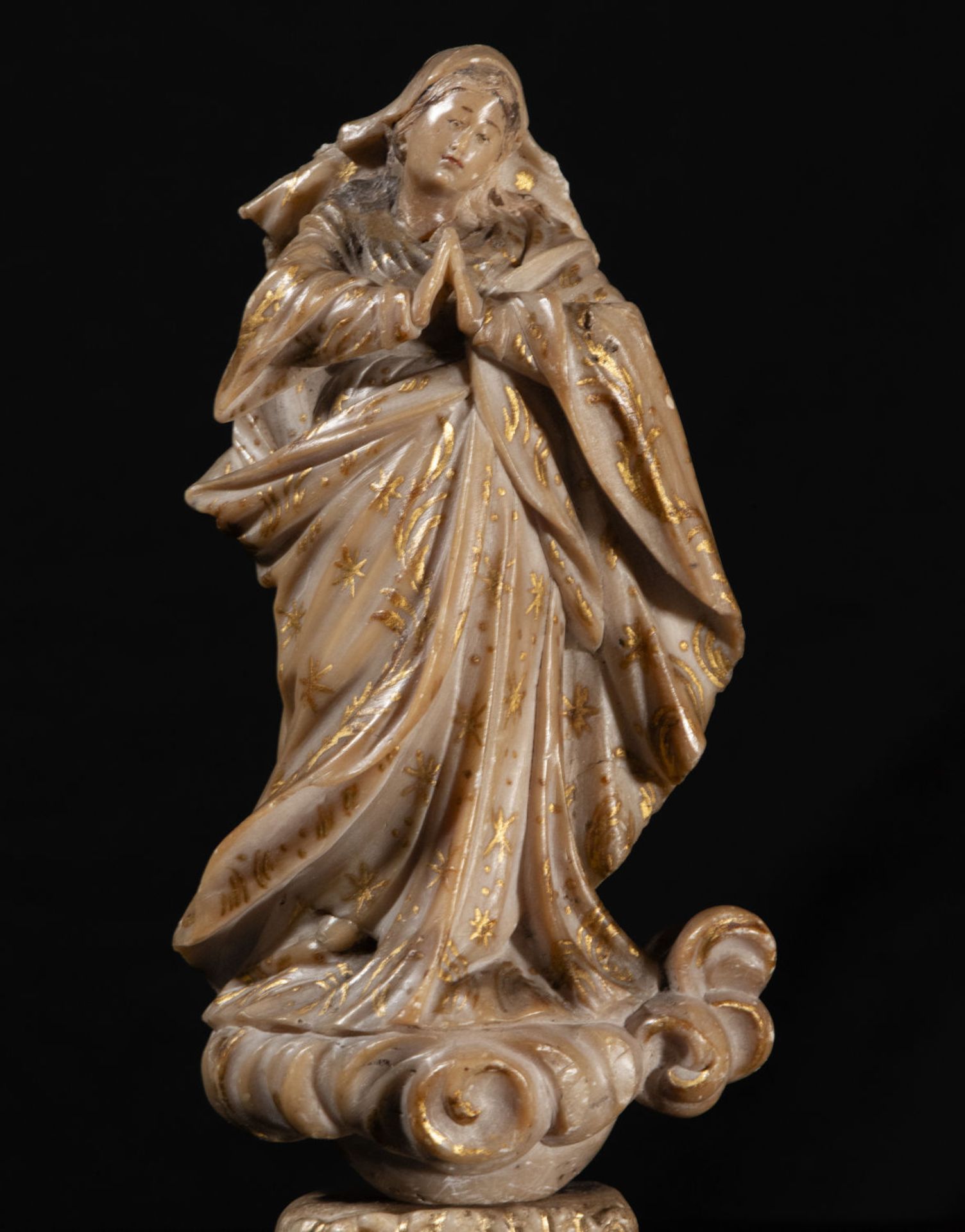 Beautiful Immaculate Virgin in Peruvian colonial Glory, Viceregal work of the 17th century - Image 3 of 7