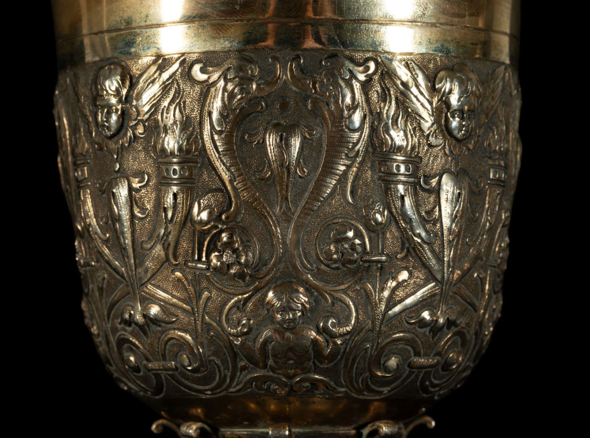 Exceptional Large Plateresque Style Chalice - Renaissance in Sterling Silver and semi-precious stone - Bild 8 aus 12