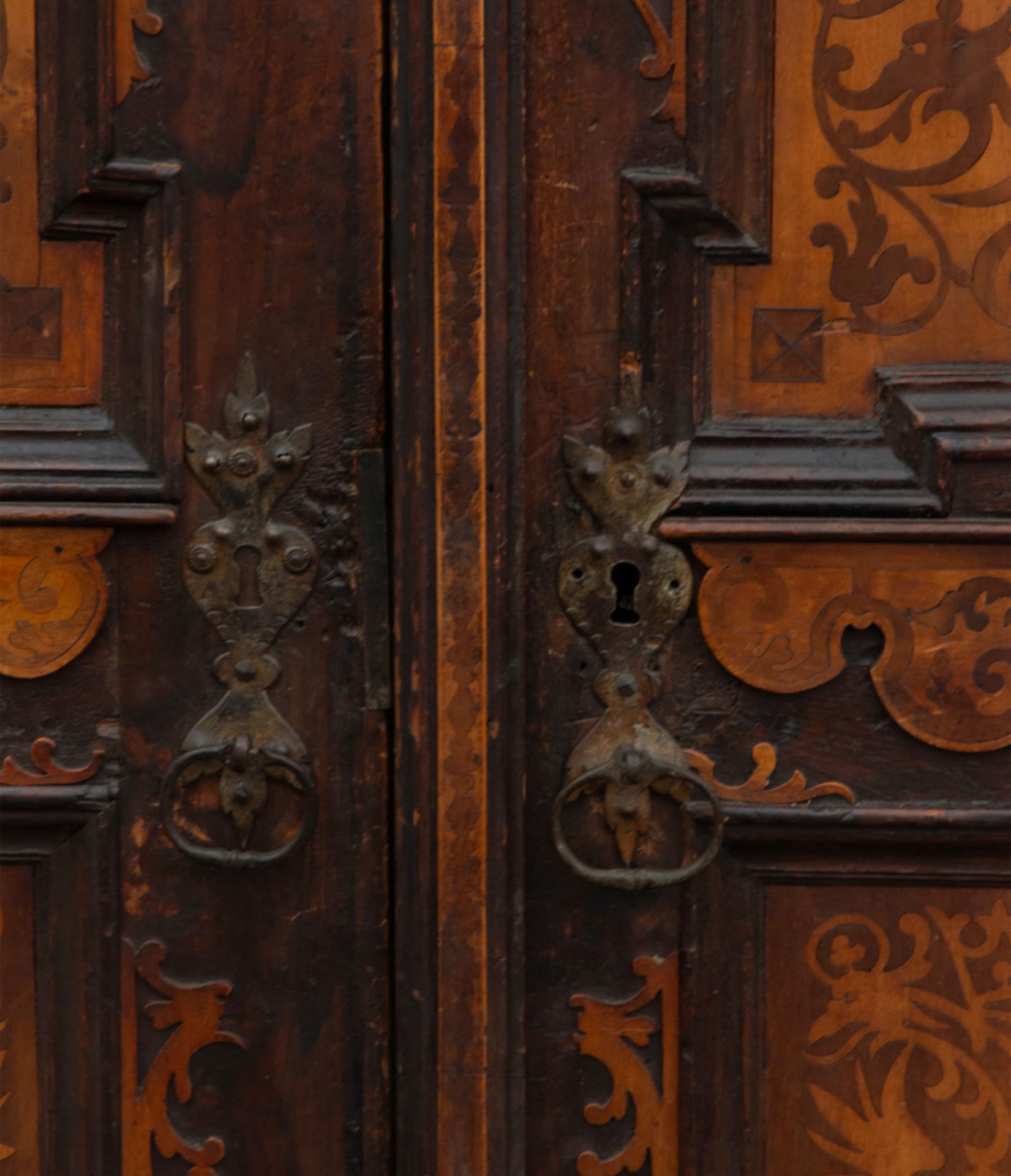 Pair of two cupboard leaves, Germany, 17th century - Image 3 of 5