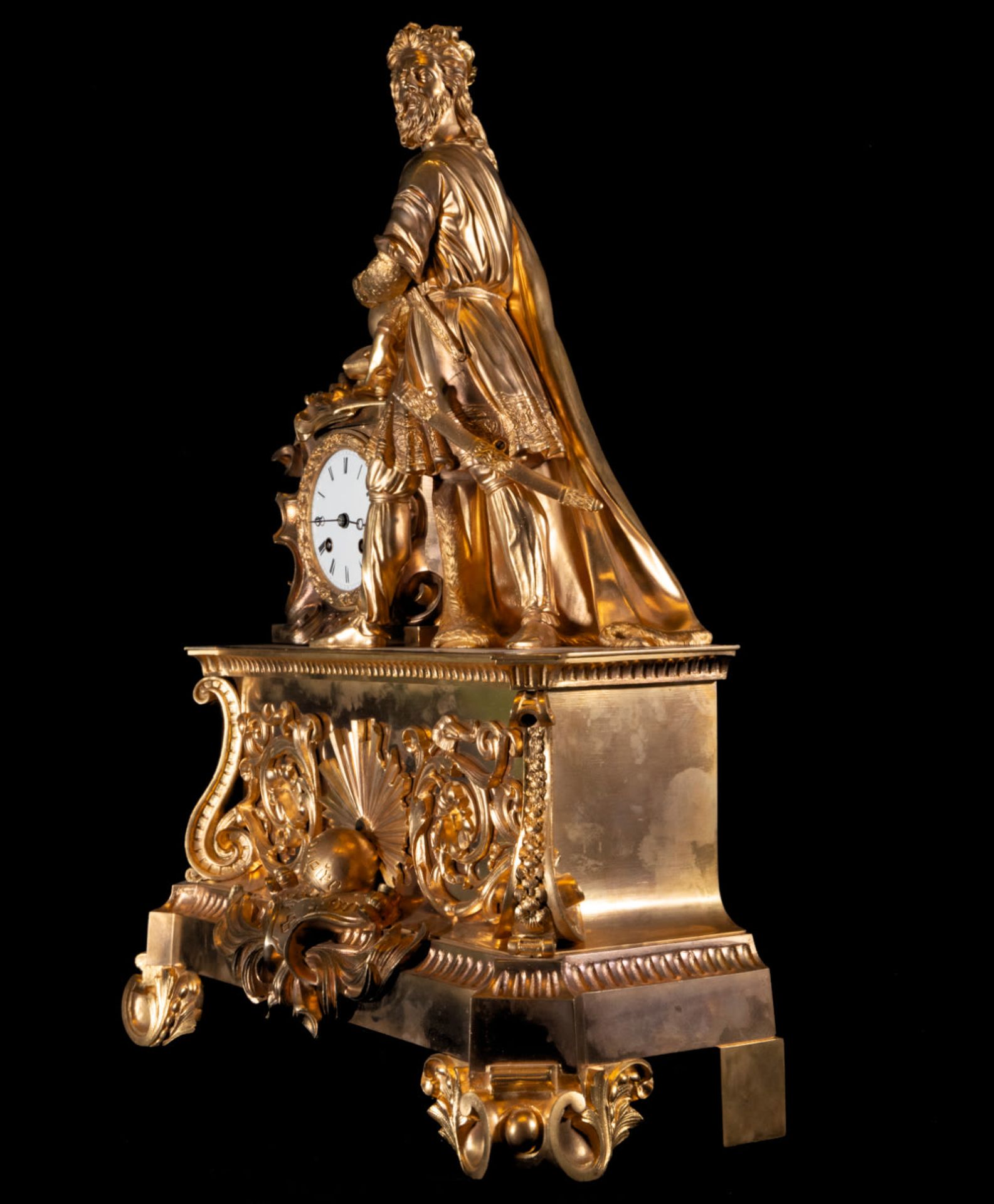 Large and elegant Charles X gilt bronze table clock, 19th century French - Image 4 of 10