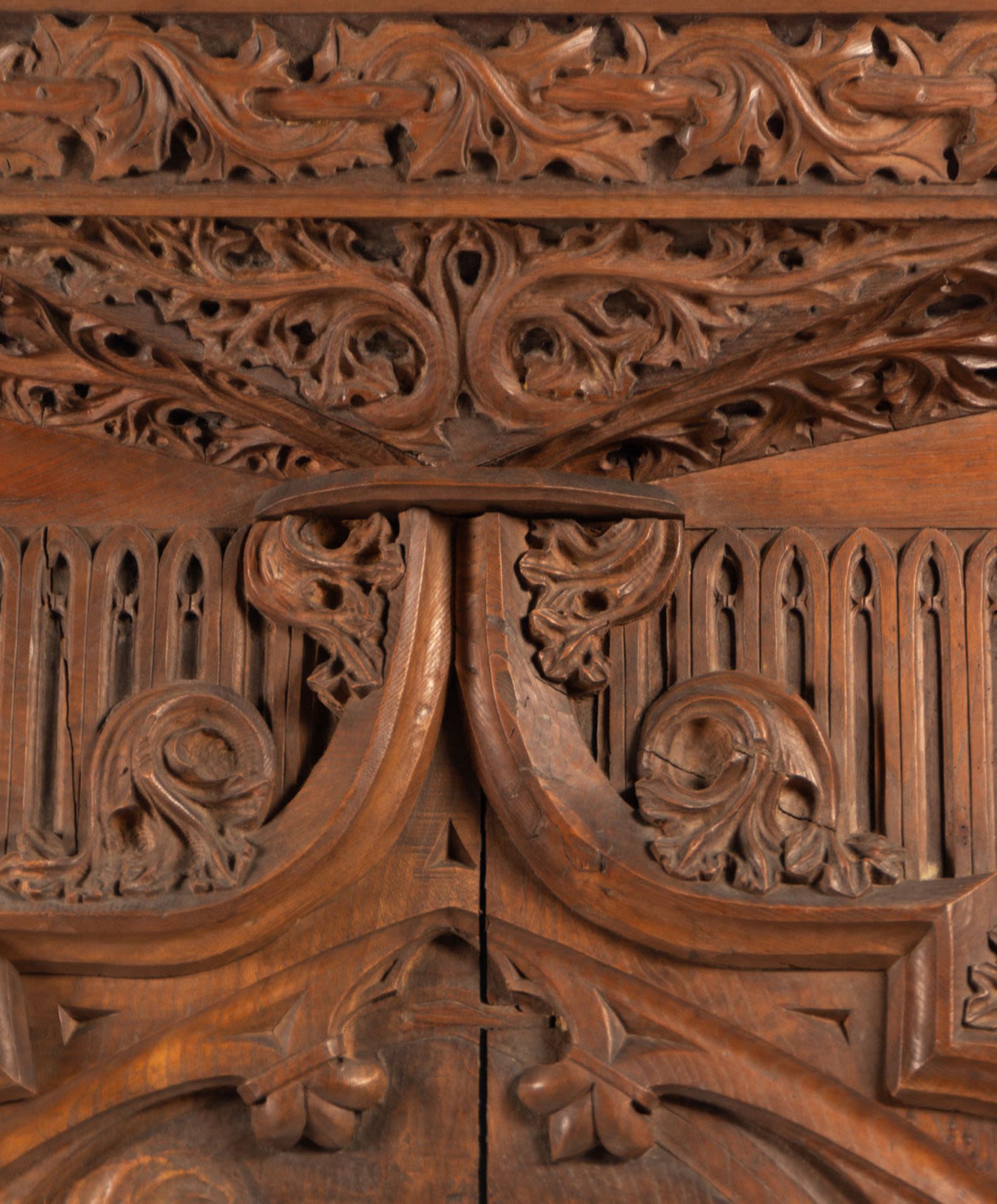 Virgin appearing to a Franciscan Monk, Neo-Gothic Relief in Oak, French school XIX century - Bild 5 aus 9