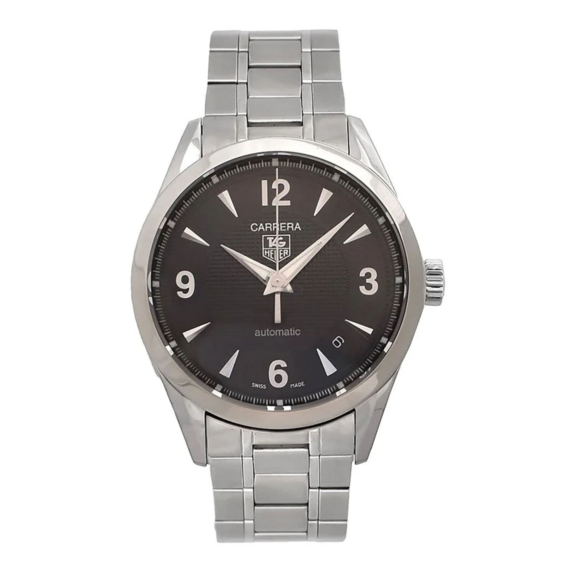 TAG Heuer Carrera WV2211 wristwatch
