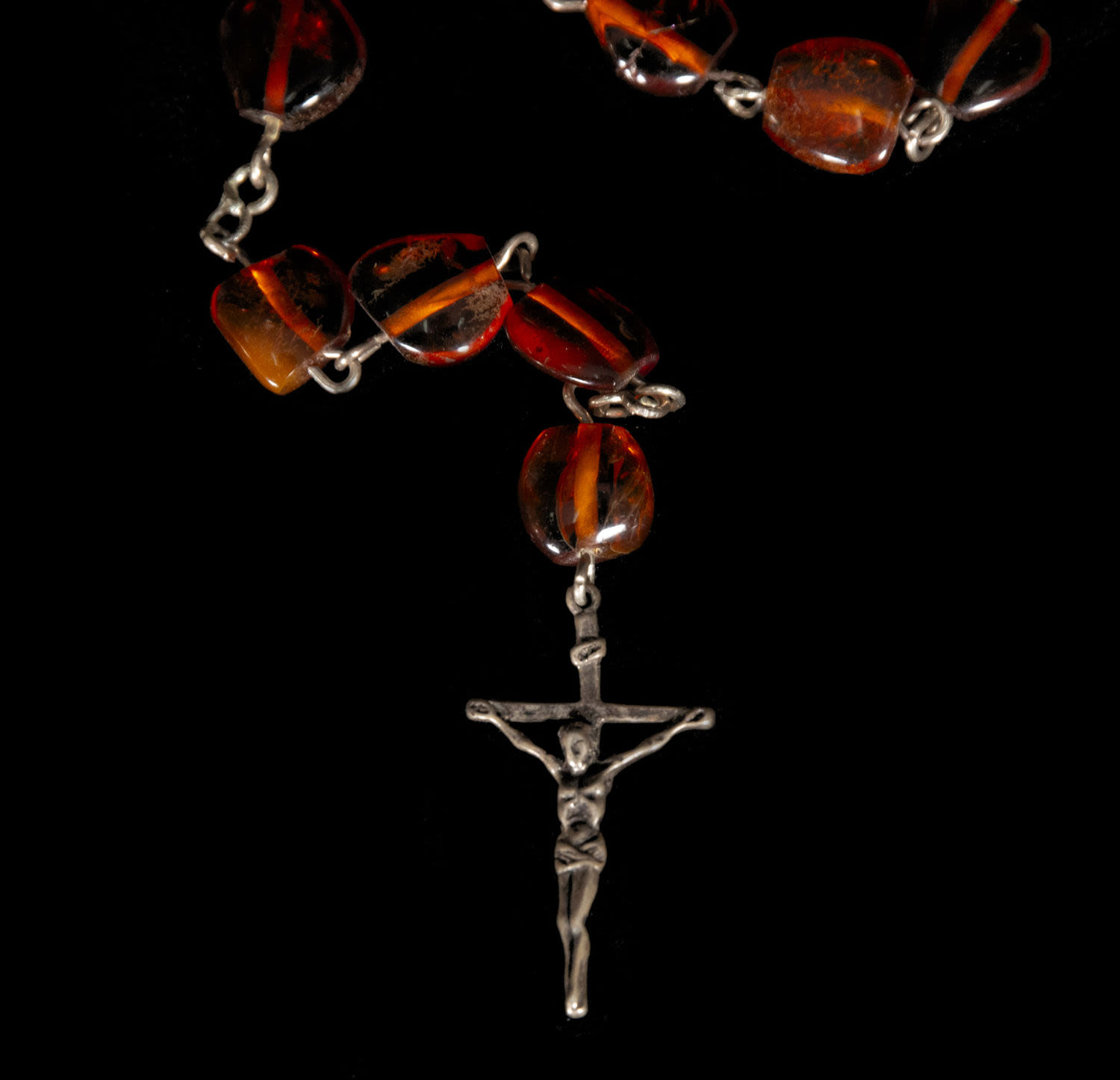 Rosary in silver and amber, 19th century - Image 2 of 3