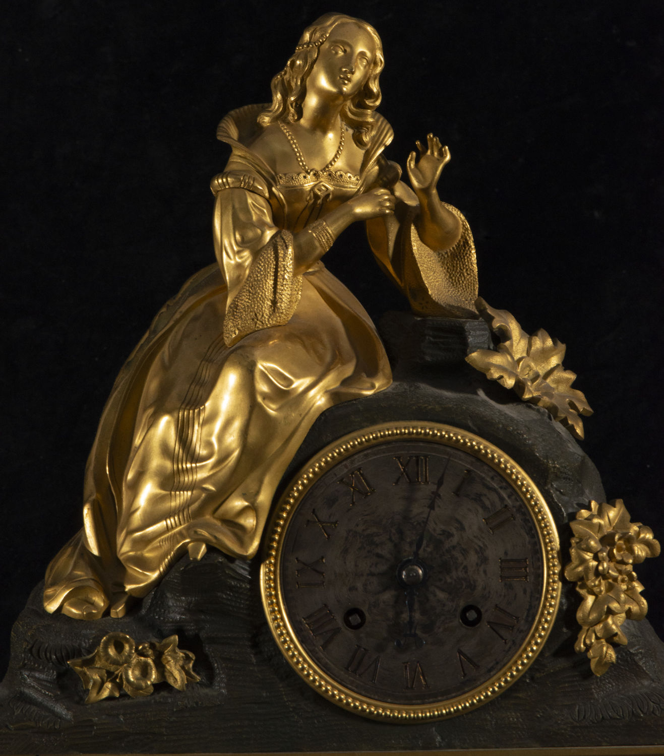 Large French table clock with Juliet, Charles X period, France - Image 2 of 5