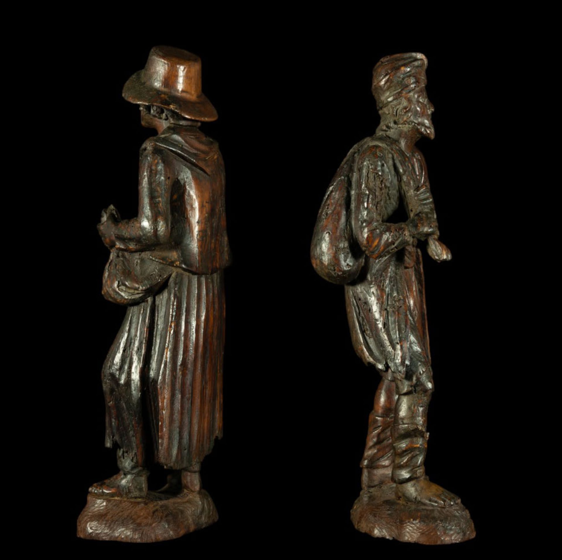 Rare pair of 18th century German Black Forest Beggars, Simon Trojer (manner of) - Image 3 of 5