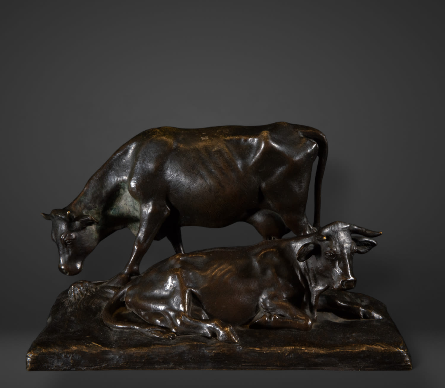 Pair of Bulls following models of the Italian Veneto Renaissance of the 16th century, possibly 18th 