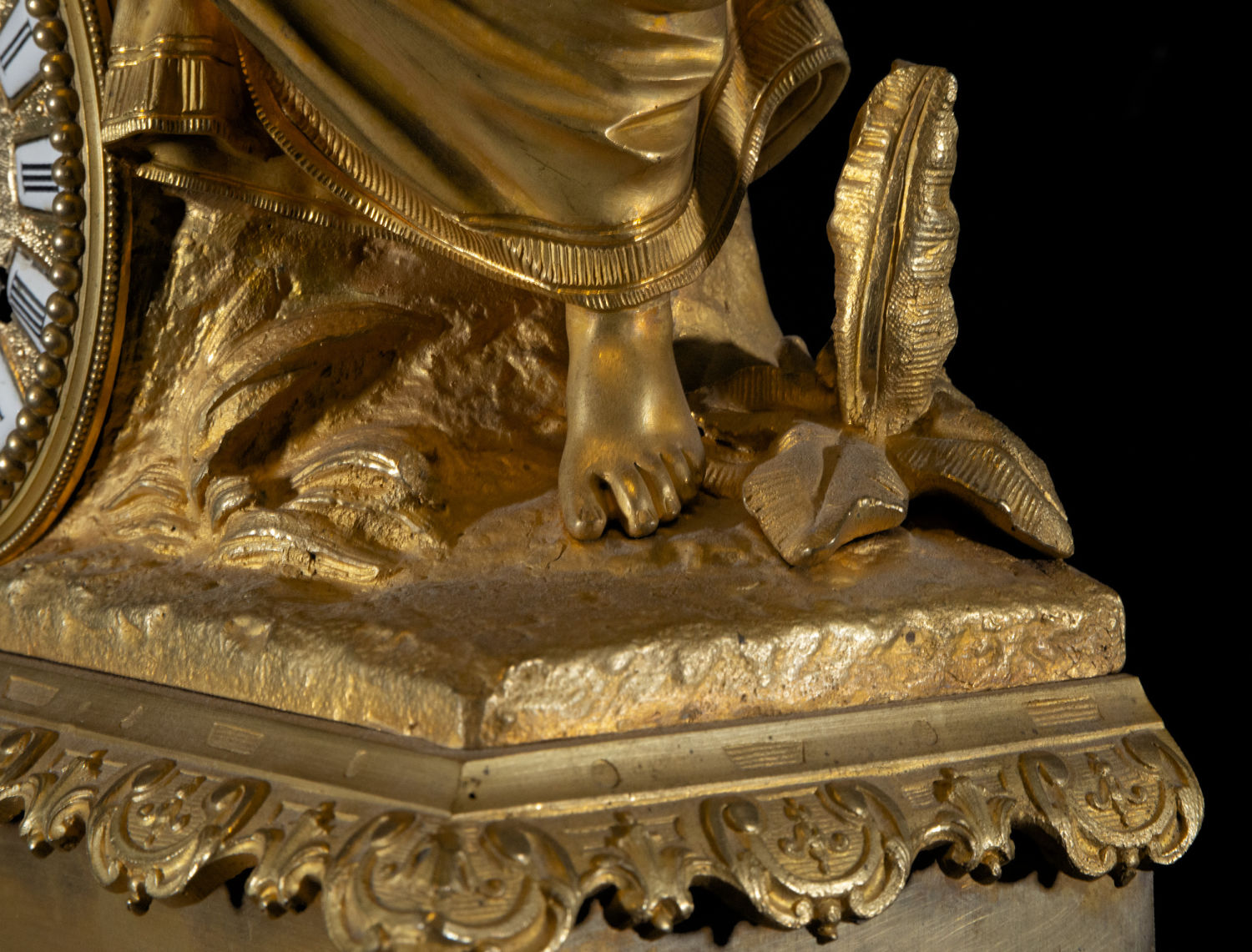 Elegant Charles X gilt bronze table clock, 19th century French - Image 6 of 9