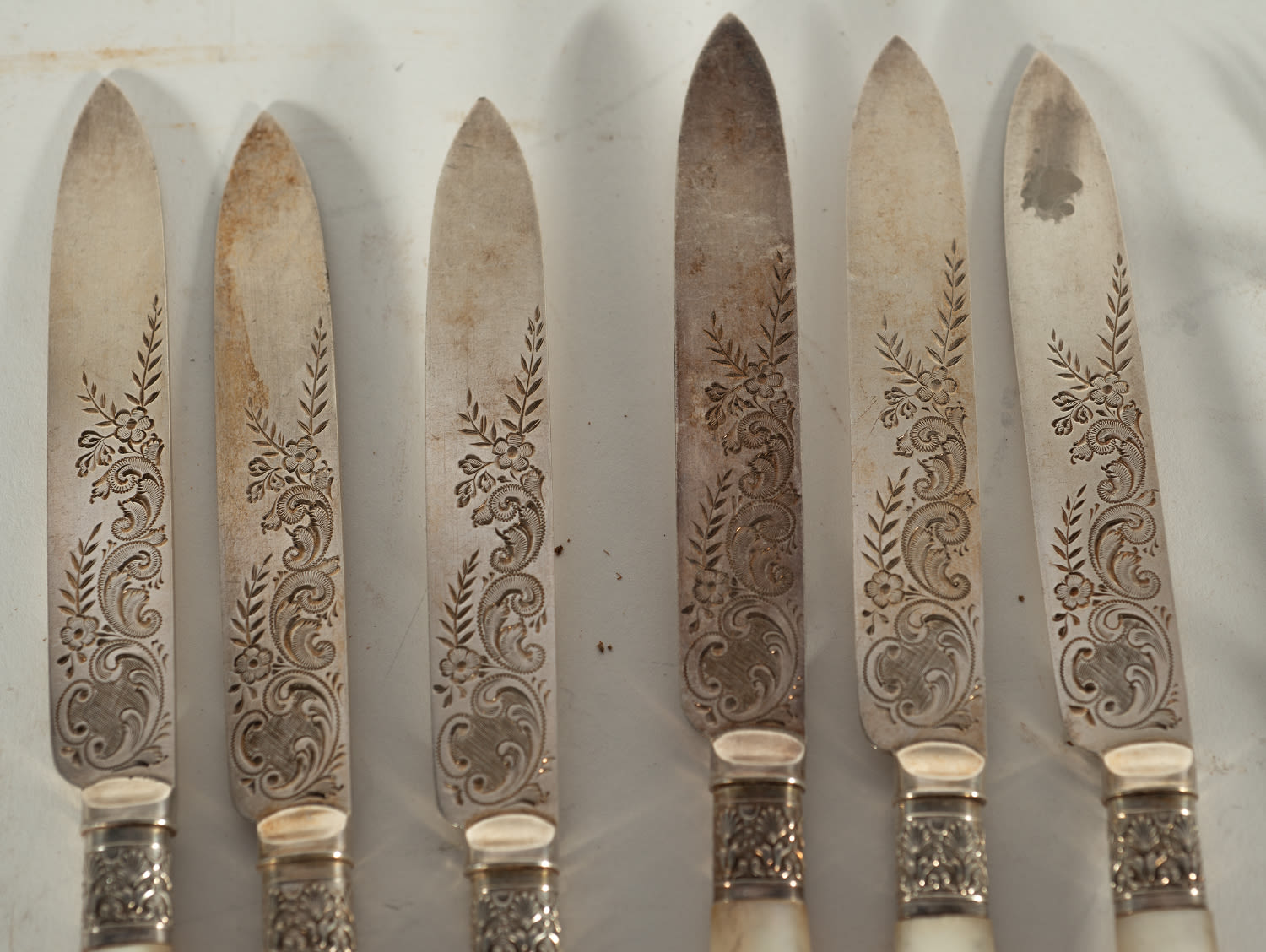 Victorian Dessert Cutlery, Marks of Silversmith Henry Wilkingson, Sheffield silver , late 19th centu - Image 2 of 3