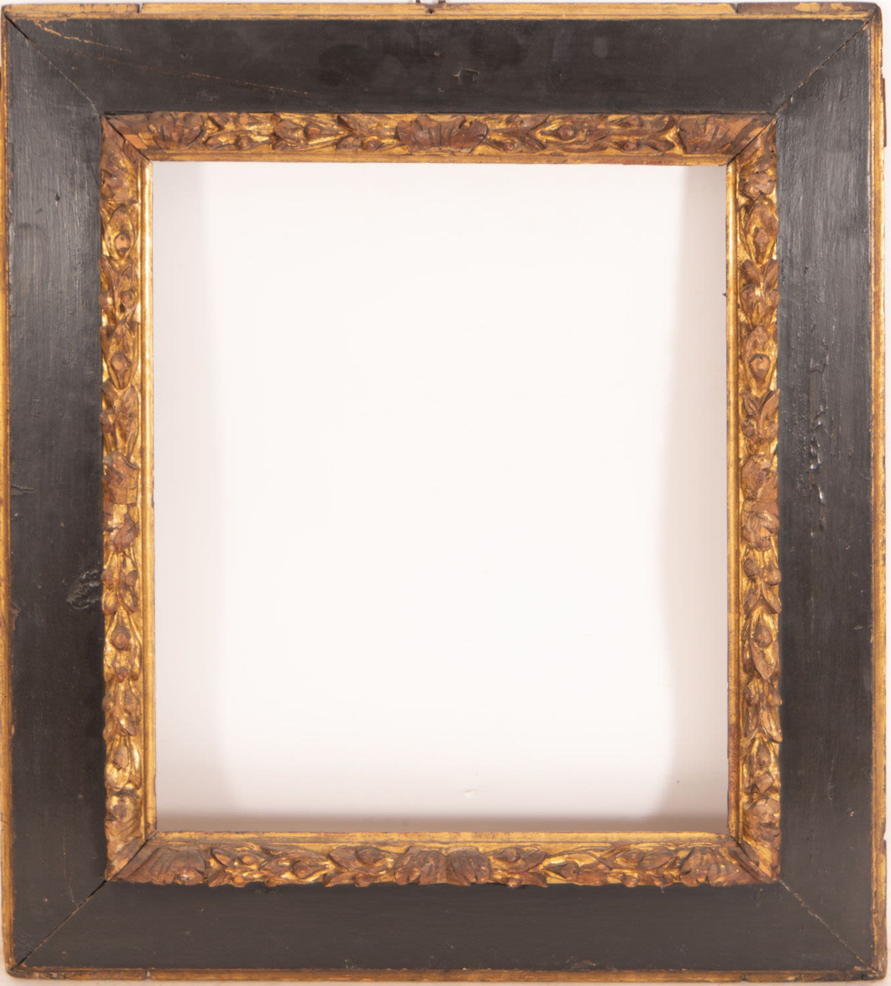 17th Century Baroque Distinguished Black and Giltwood Spanish Frame, 17th century