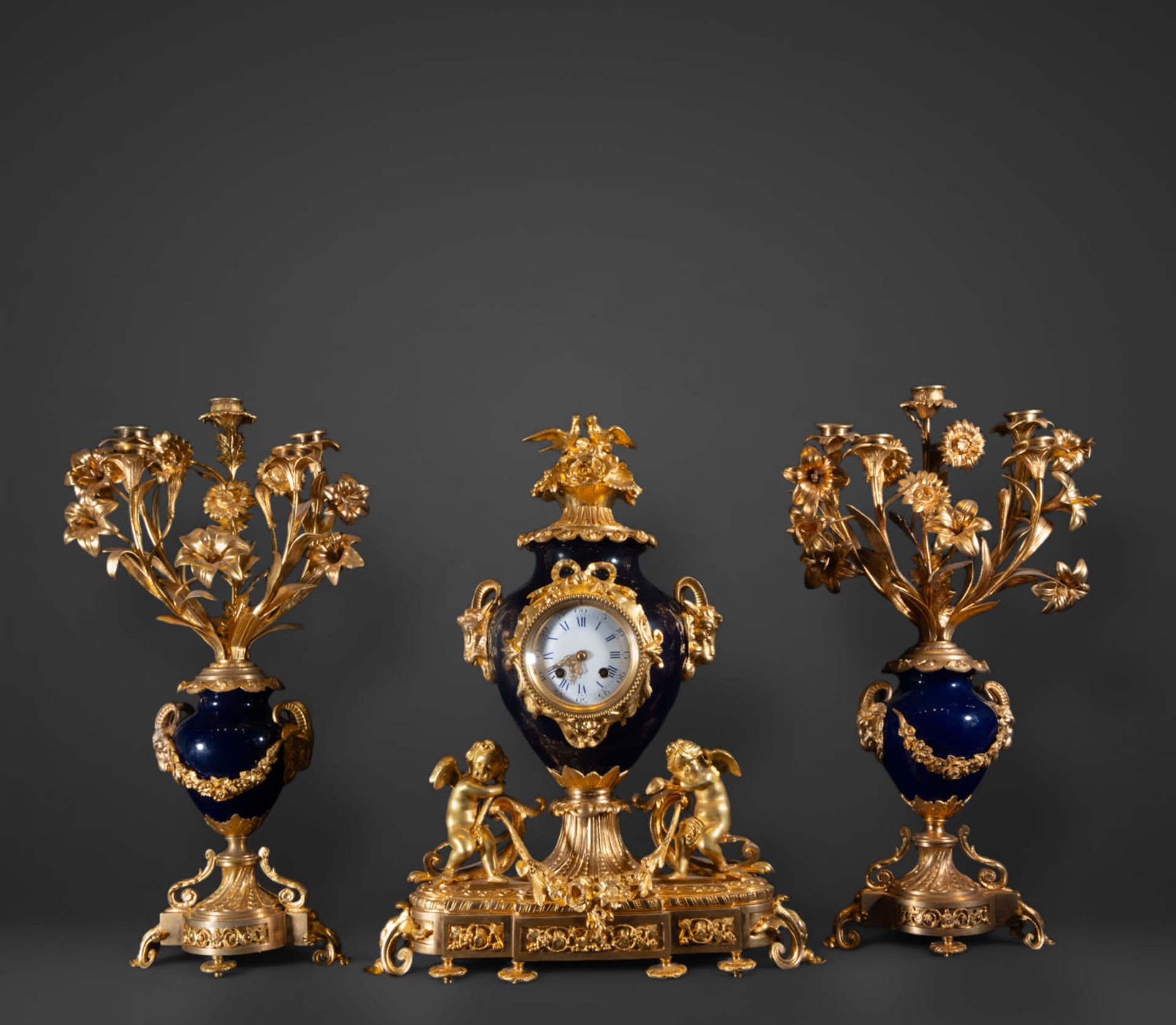 Elegant and Large Table Clock with French Sèvres Porcelain Garnish "Bleu Royale" Napoleon III of the