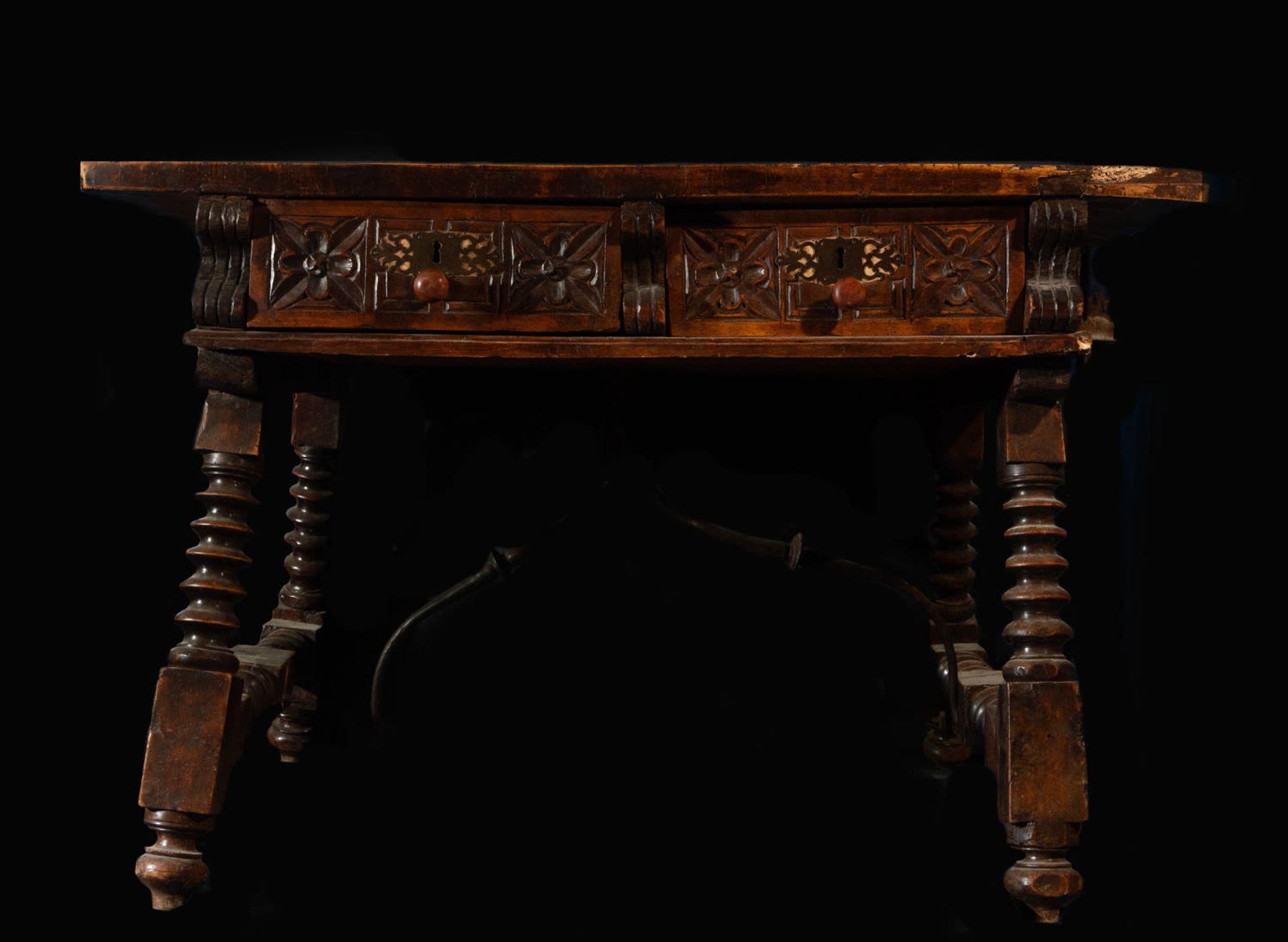 Castilian Lyre Leg Table, 16th century