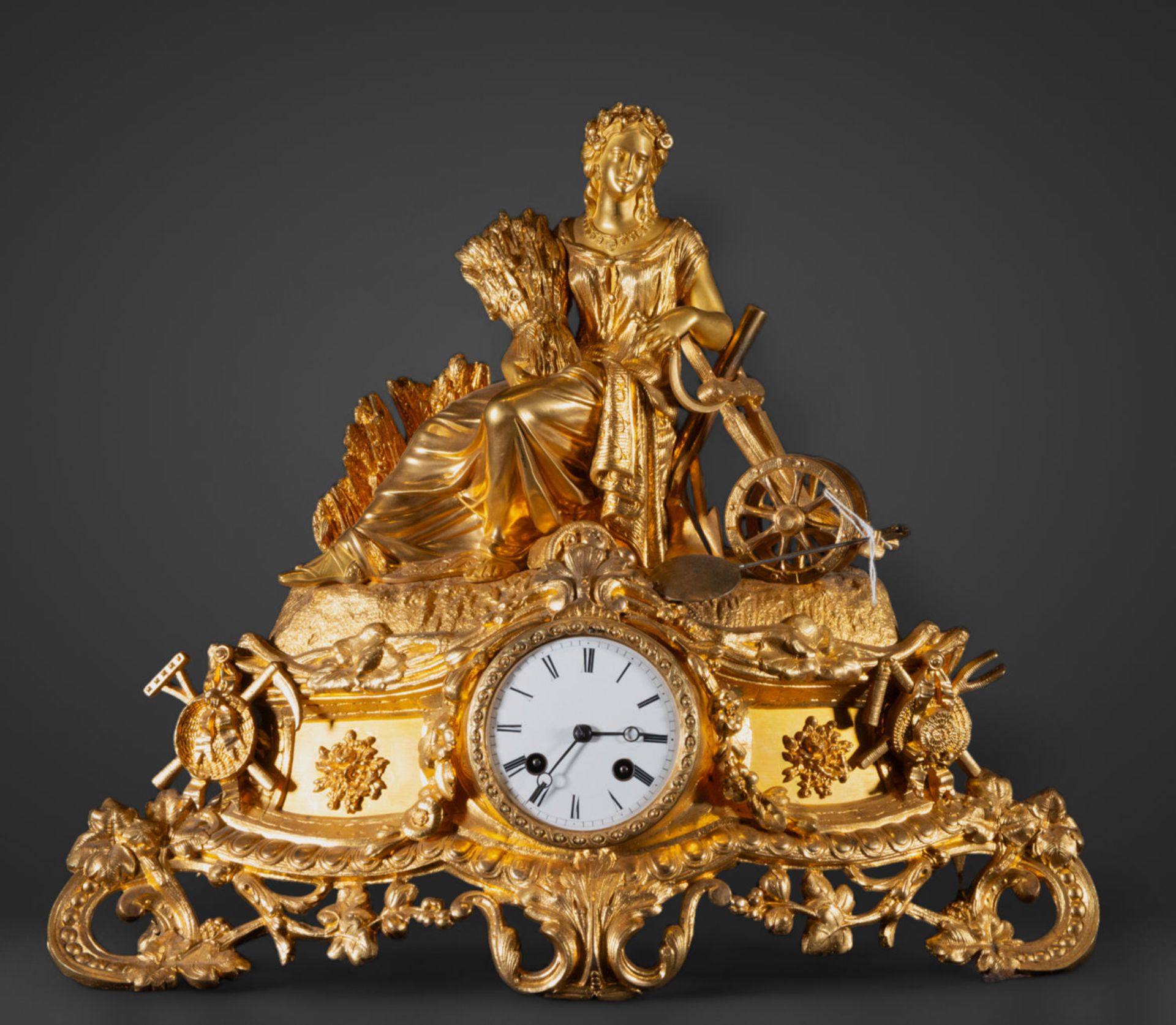 Charles X clock in gilt bronze ormolu with Goddess Ceres, 19th century