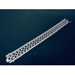 Elegant 20's style bracelet for women with 3 ct approx. of brilliant cut diamonds mounted in 925 ste