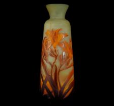 Large Art Nouveau Gallé vase in blown glass and polychrome vitreous paste, 1900s - 1920s