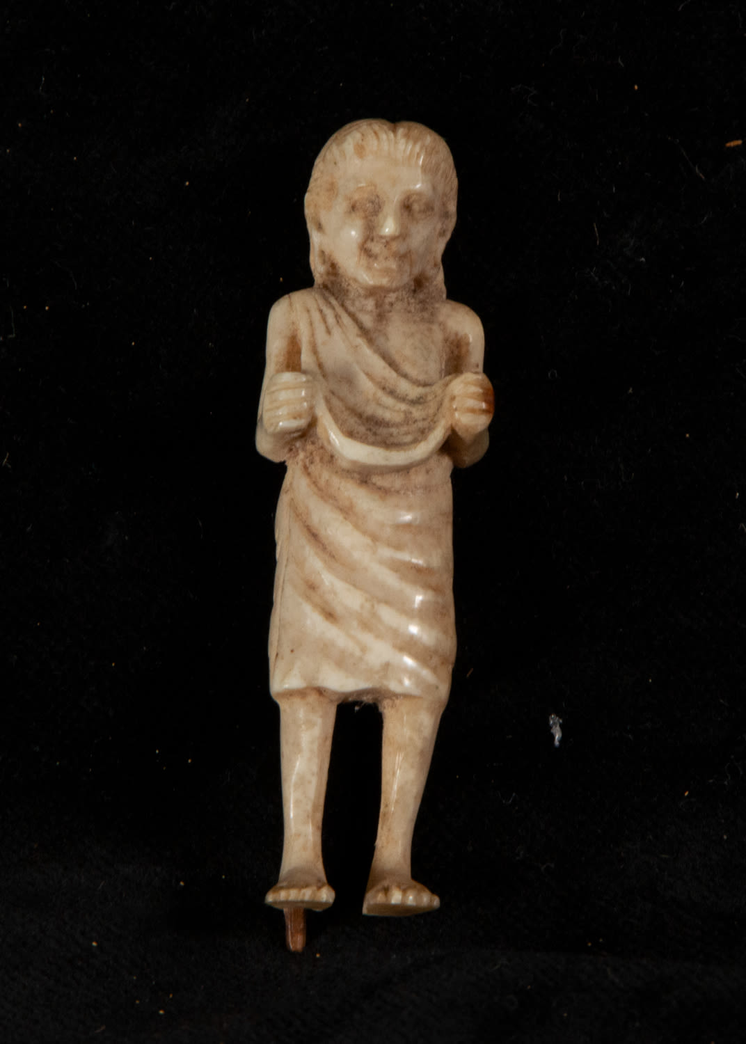 Small donor couple in Indo-Portuguese bone from the 17th century - Image 2 of 5