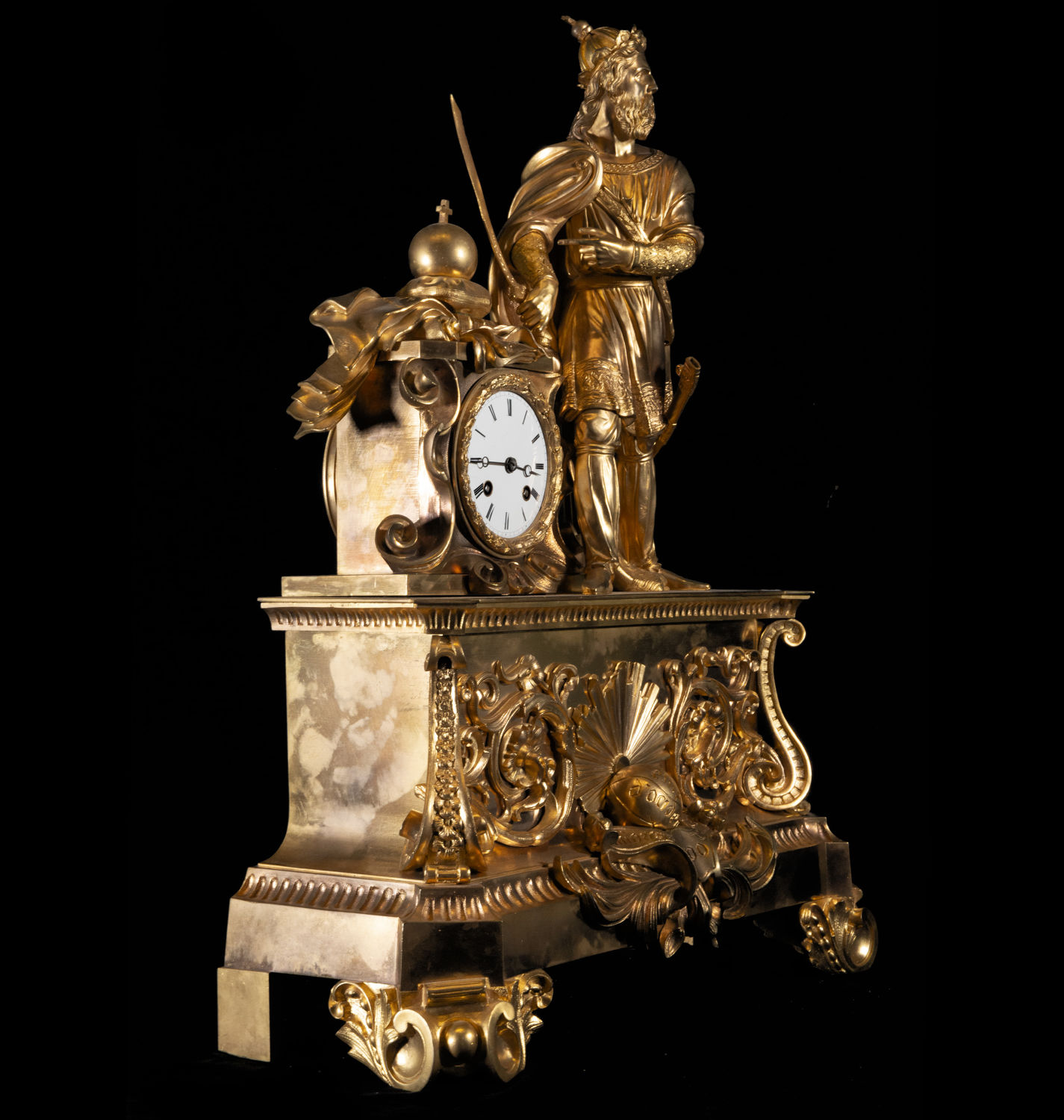 Large and elegant Charles X gilt bronze table clock, 19th century French - Image 8 of 10