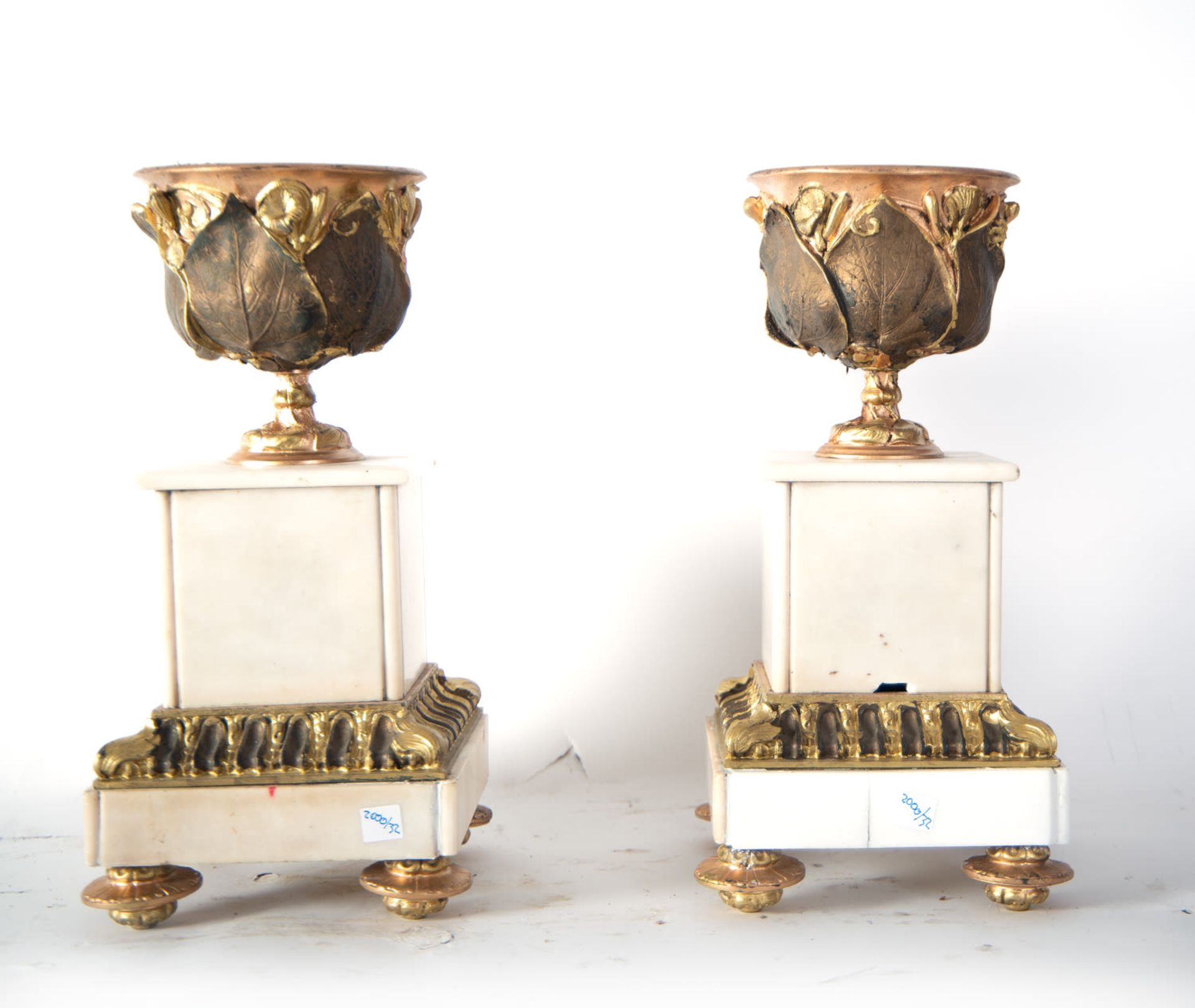 Bronze and white marble garniture with two cassolettes, "Allegory of Motherhood", 19th century - Image 6 of 9