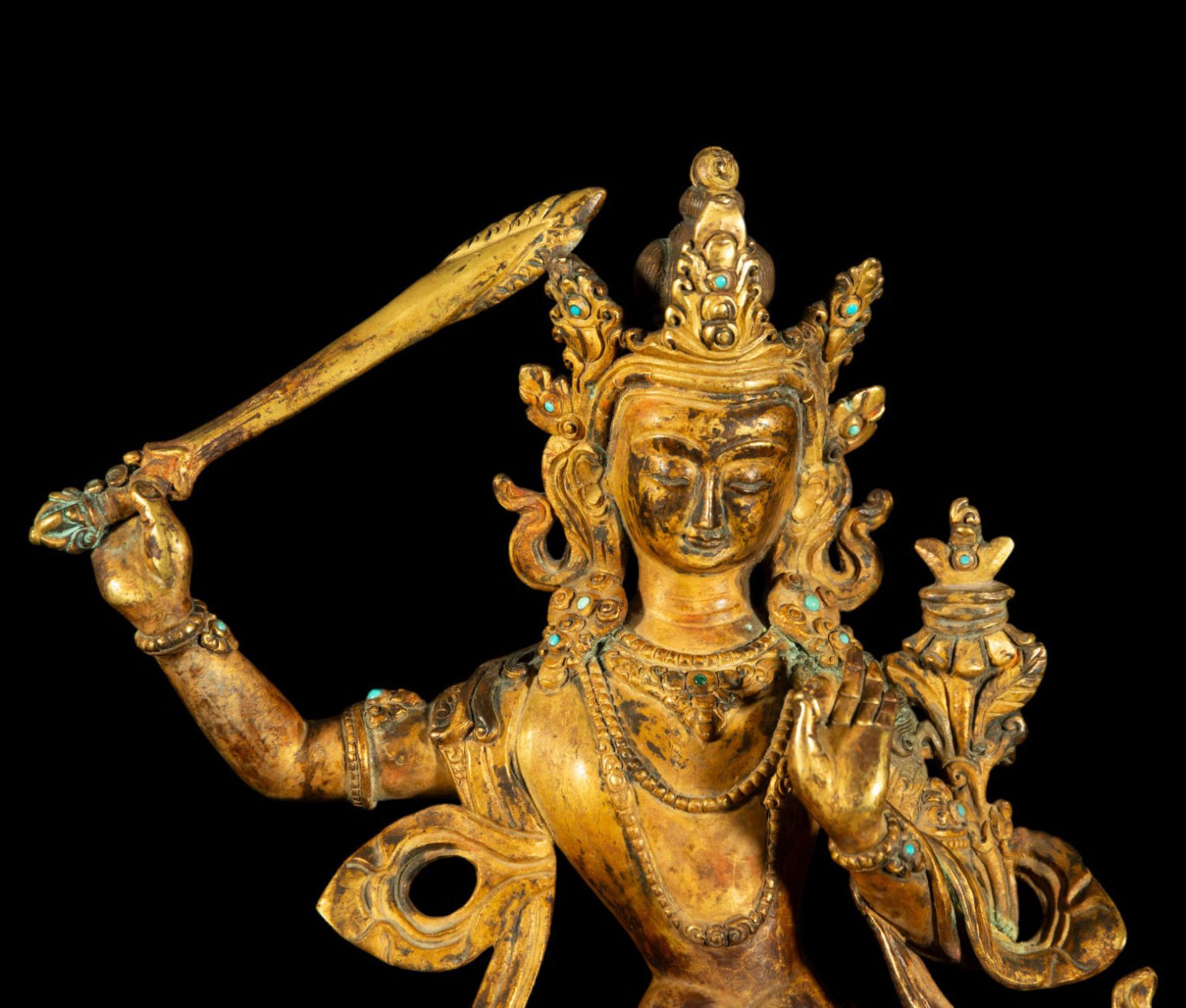 Exquisite Goddess Tara in gilt repoussé copper, Chinese school, Tibet, 19th century - Bild 2 aus 8