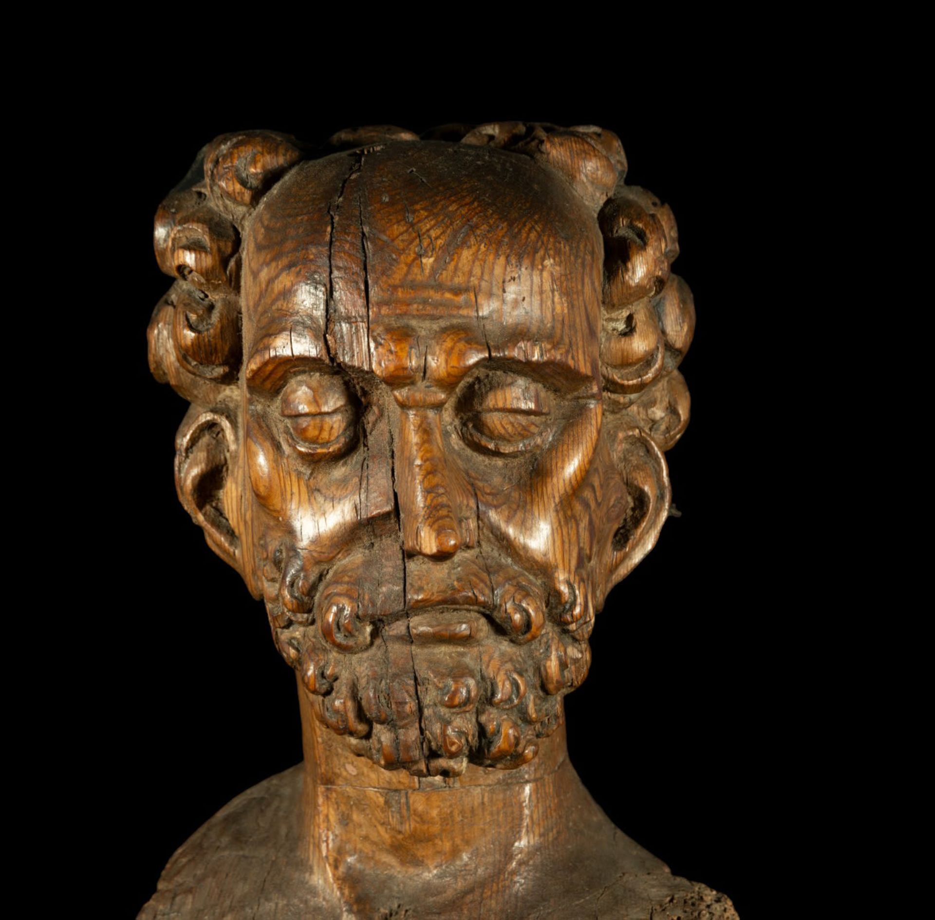 Large late Romanesque reliquary bust of an Apostle, Pyrenées, Northern Catalonia, in natural wood in - Bild 3 aus 9